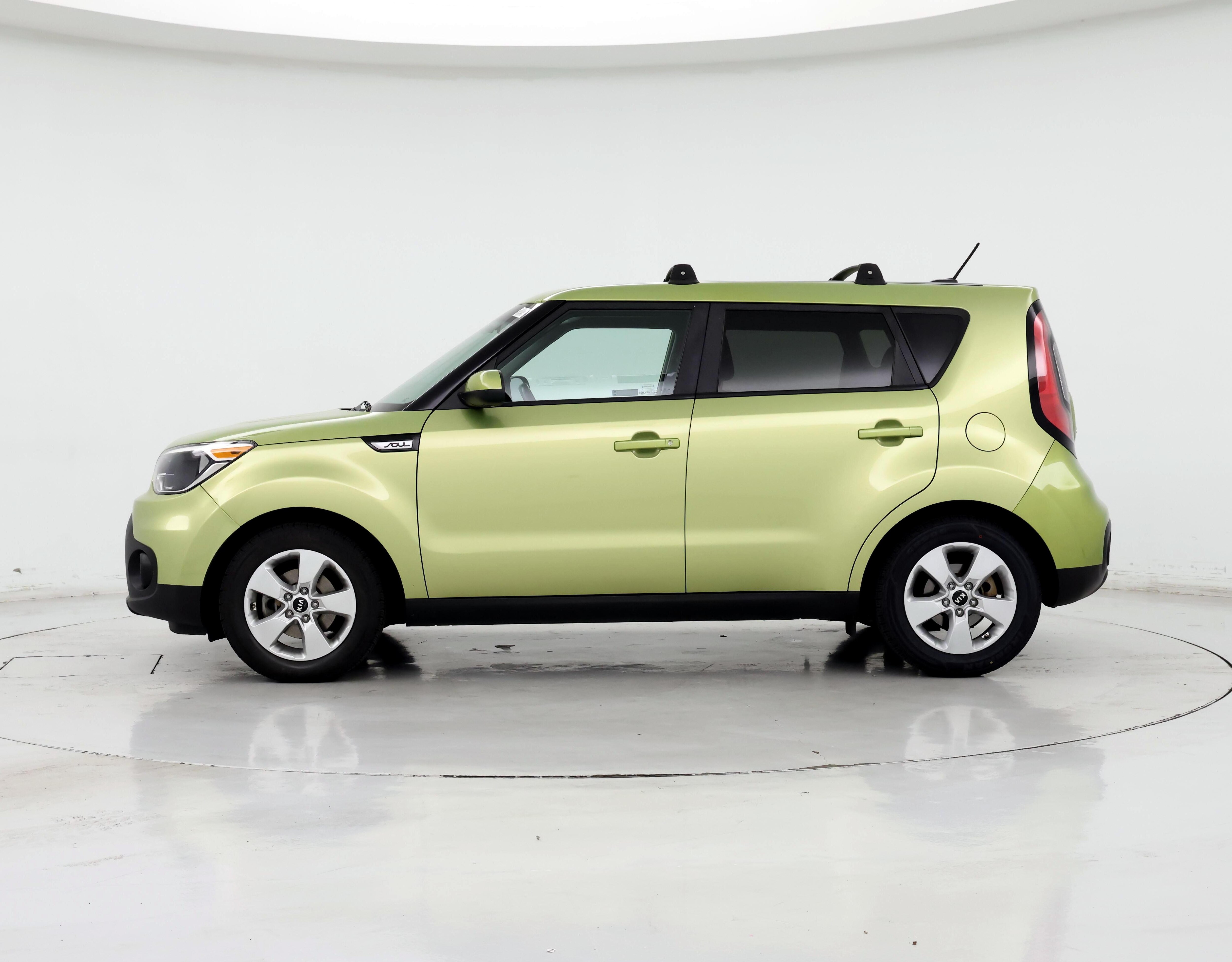 Thumbnail: 2019 Kia Soul - 3