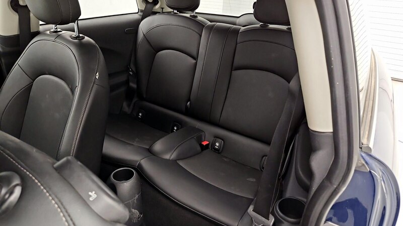 2015 MINI Cooper Hardtop  19