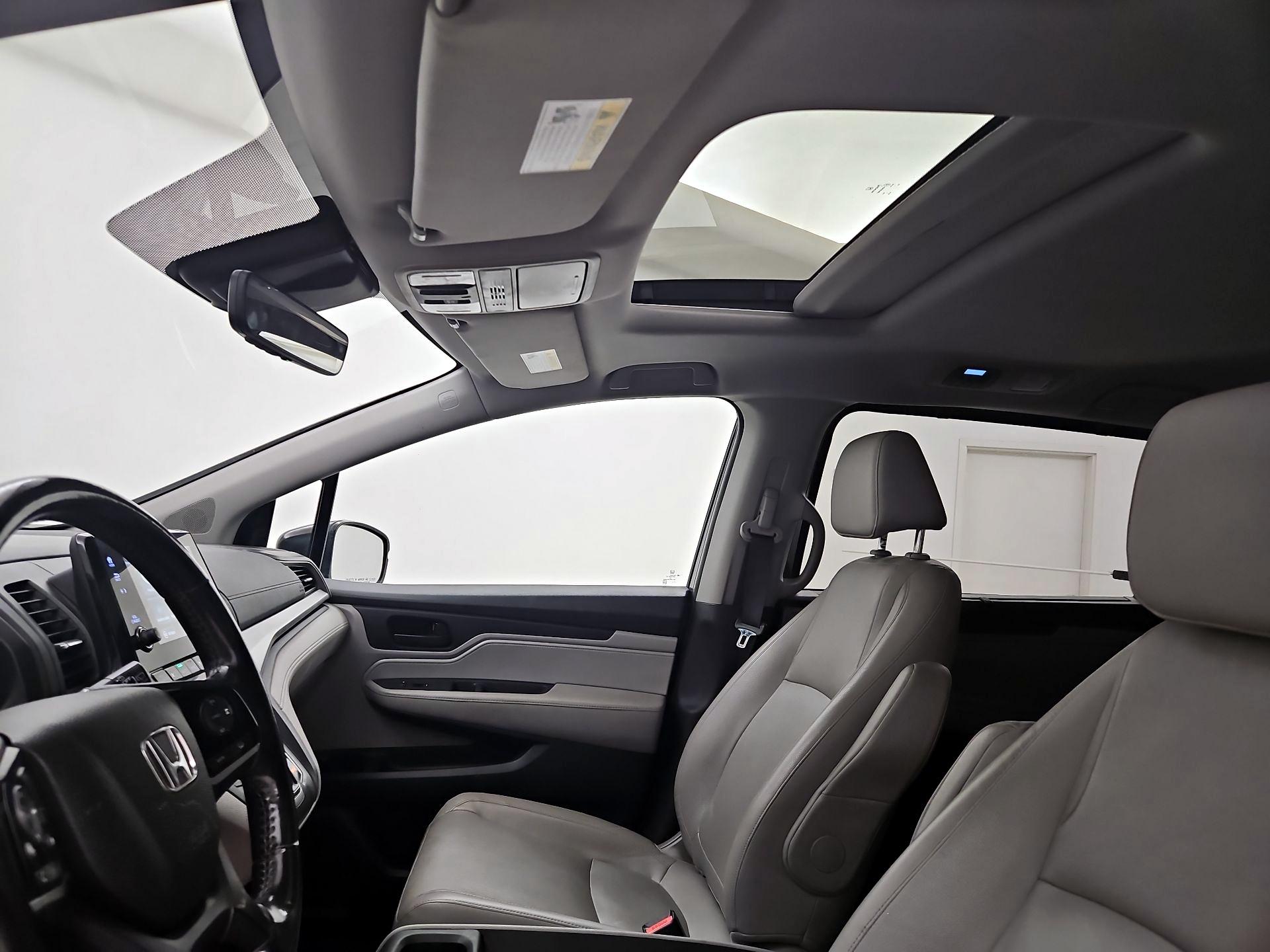 Thumbnail: 2018 Honda Odyssey - 19