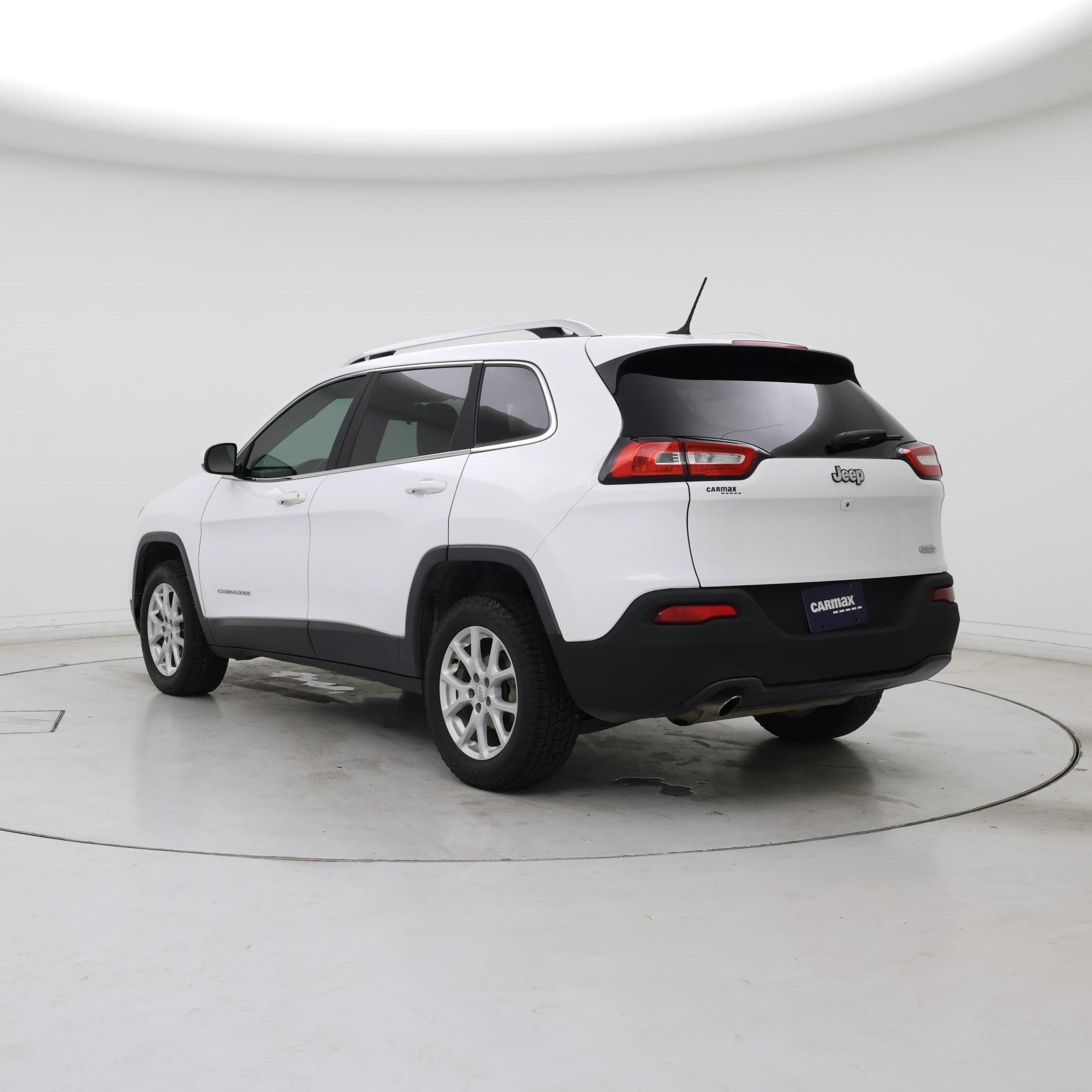 Thumbnail: 2017 Jeep Cherokee - 2
