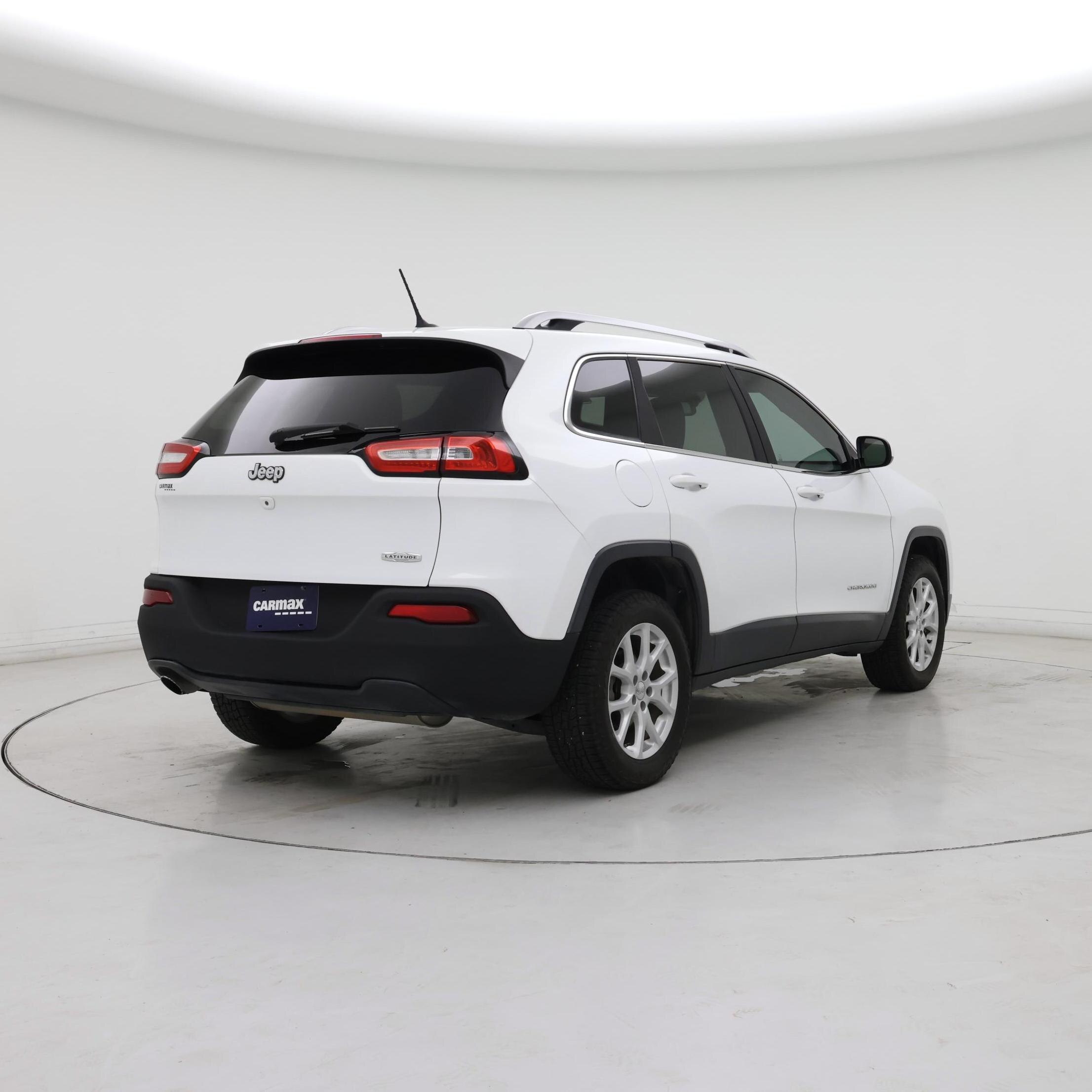 Thumbnail: 2017 Jeep Cherokee - 8