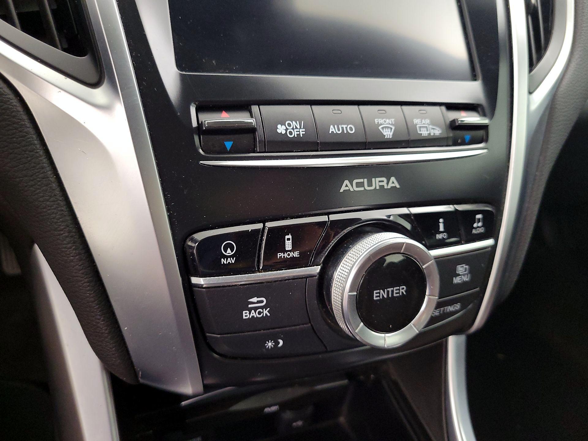 Thumbnail: 2015 Acura TLX - 17