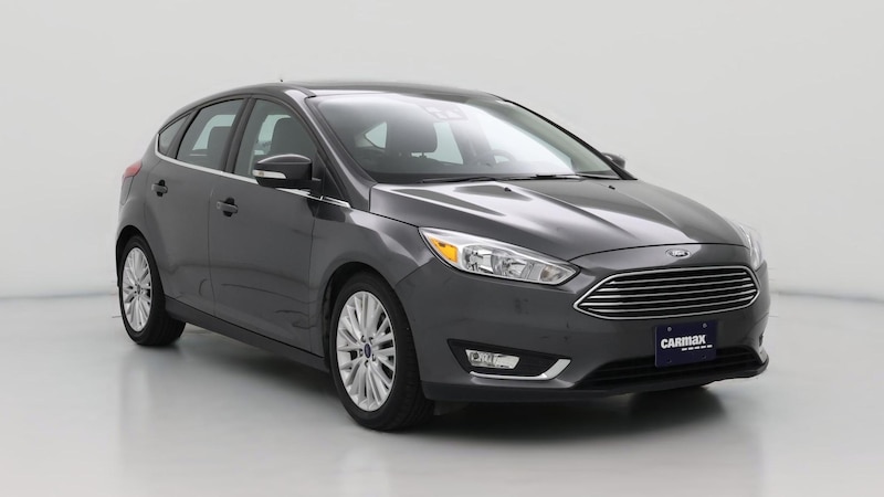 2016 Ford Focus Titanium Hero Image