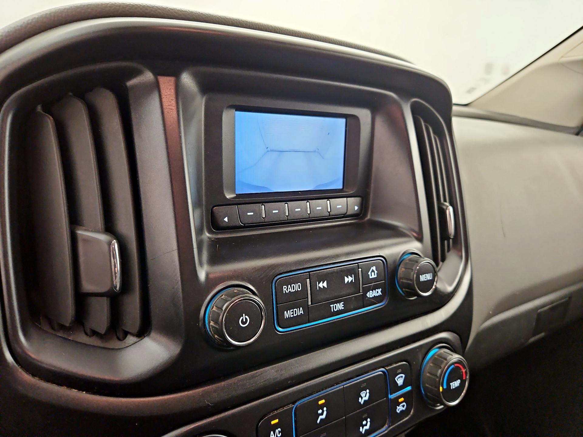 Thumbnail: 2016 Chevrolet Colorado - 14