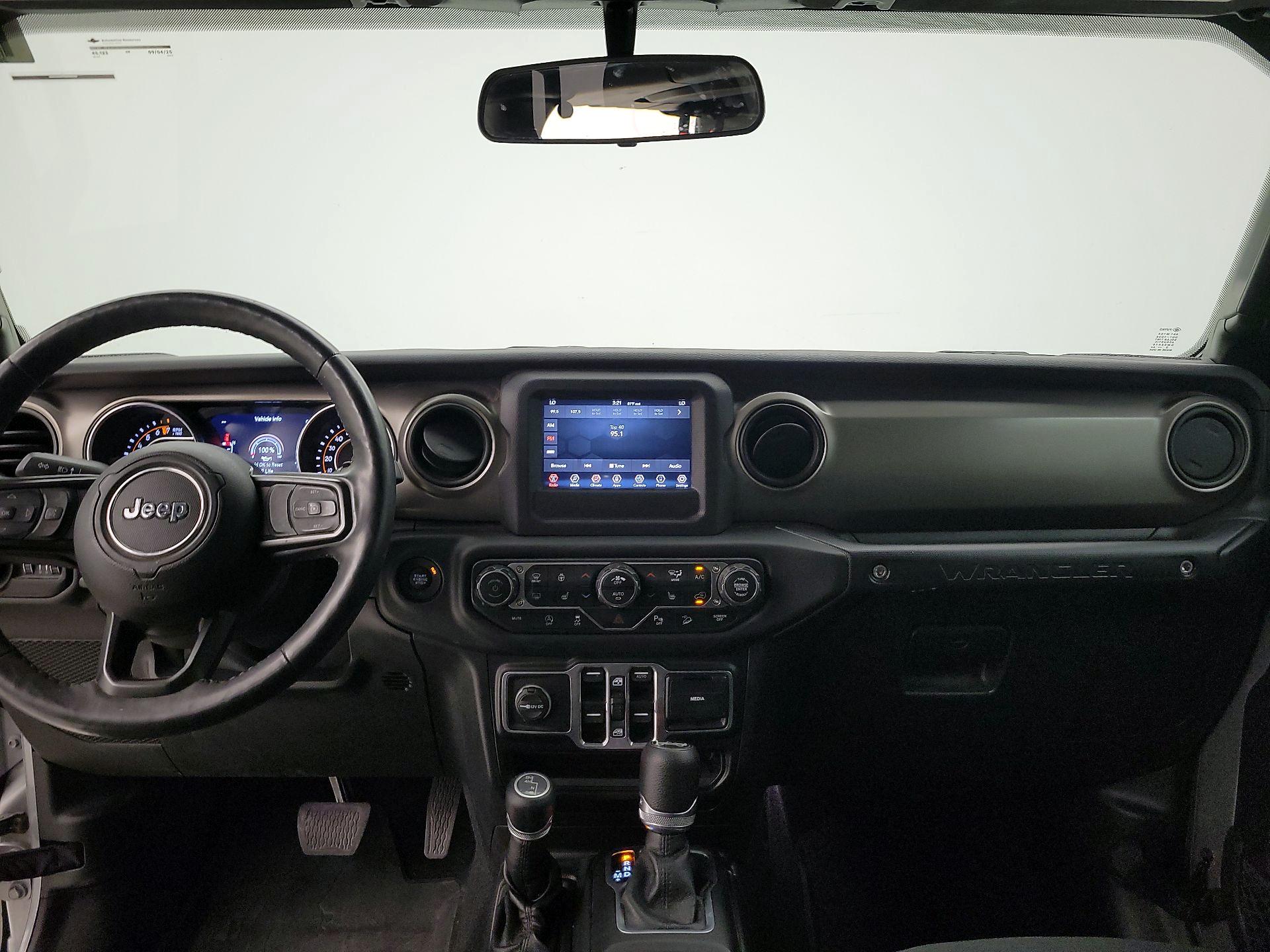 Thumbnail: 2018 Jeep Wrangler - 9