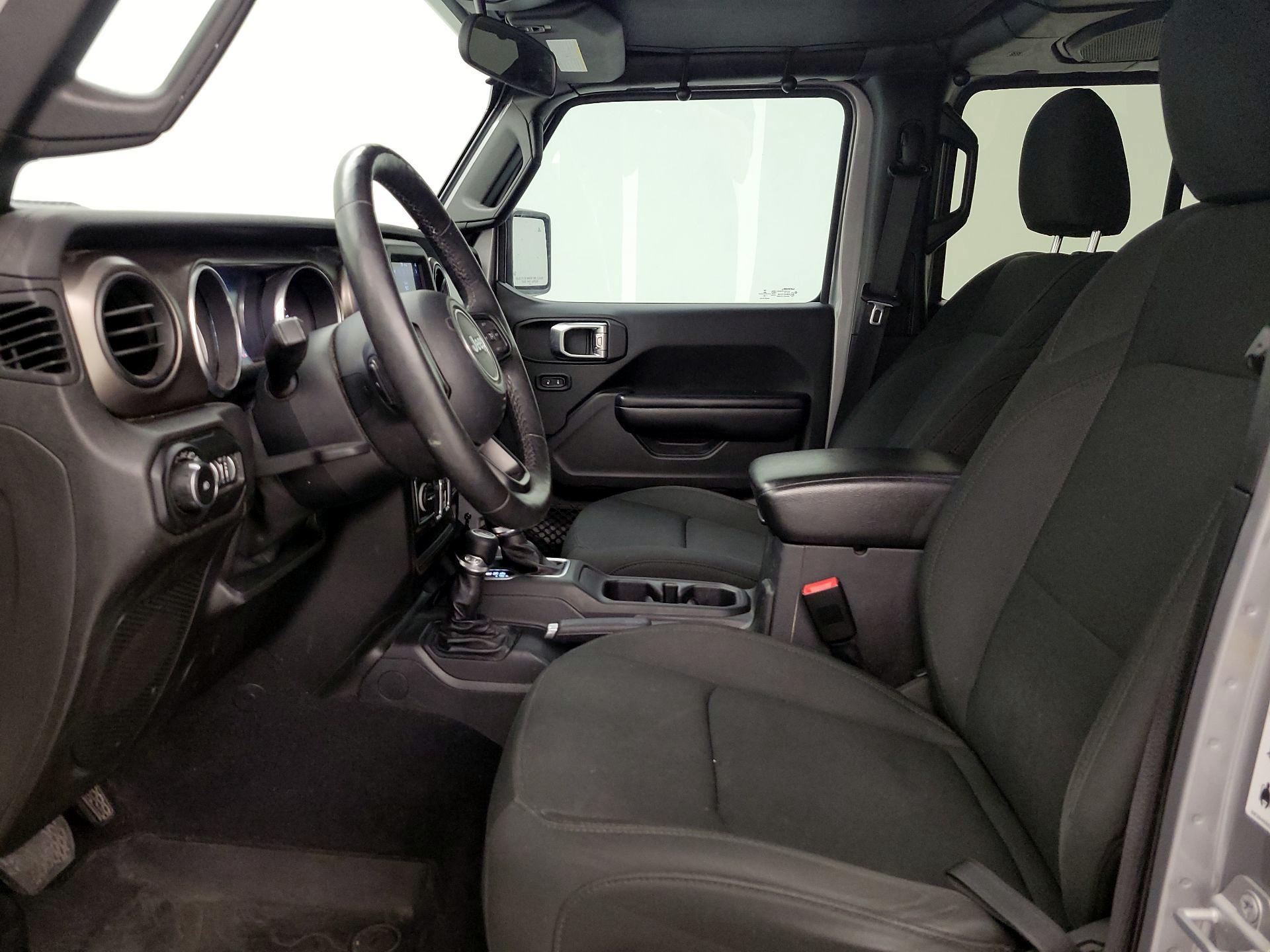 Thumbnail: 2018 Jeep Wrangler - 11