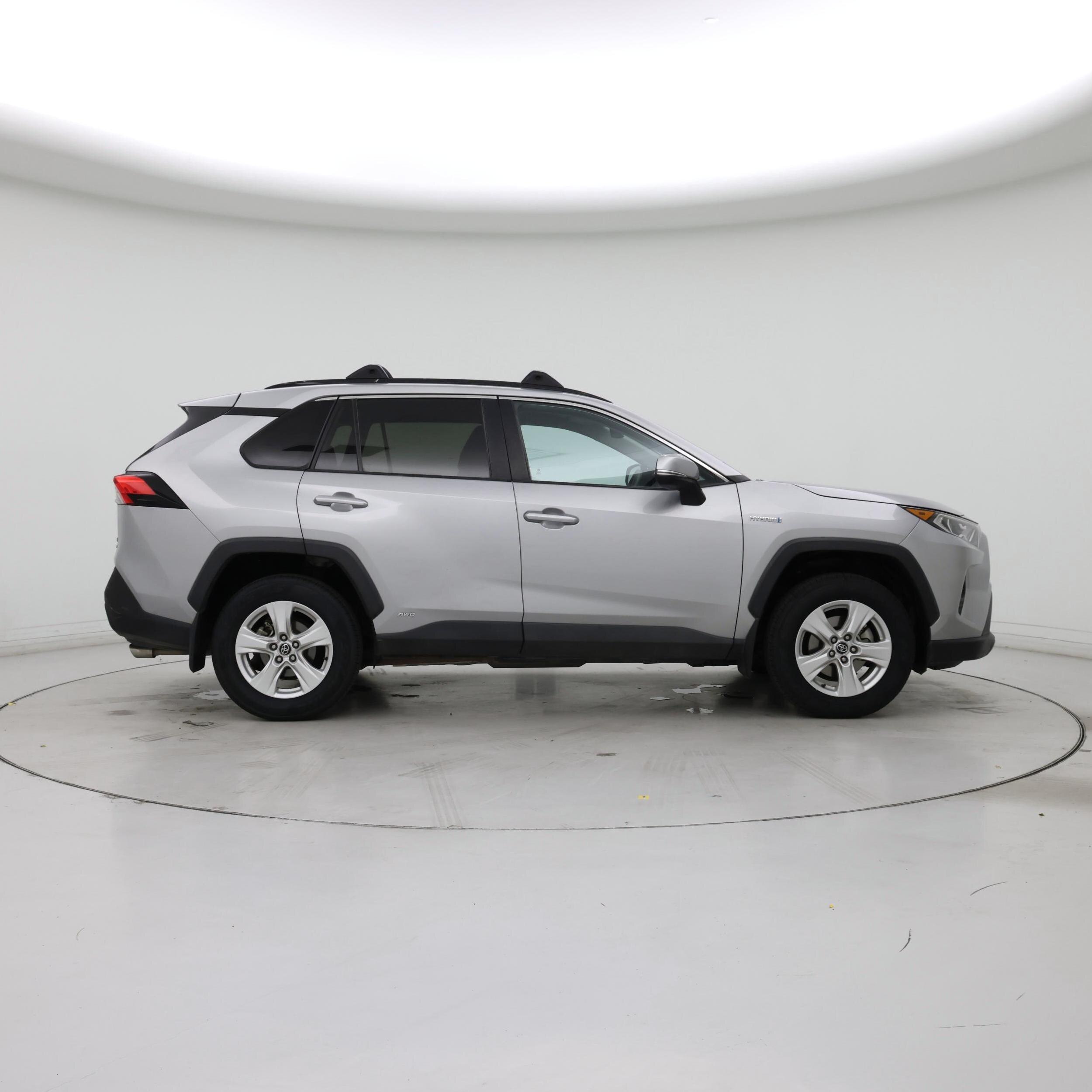 Thumbnail: 2020 Toyota RAV4 - 7