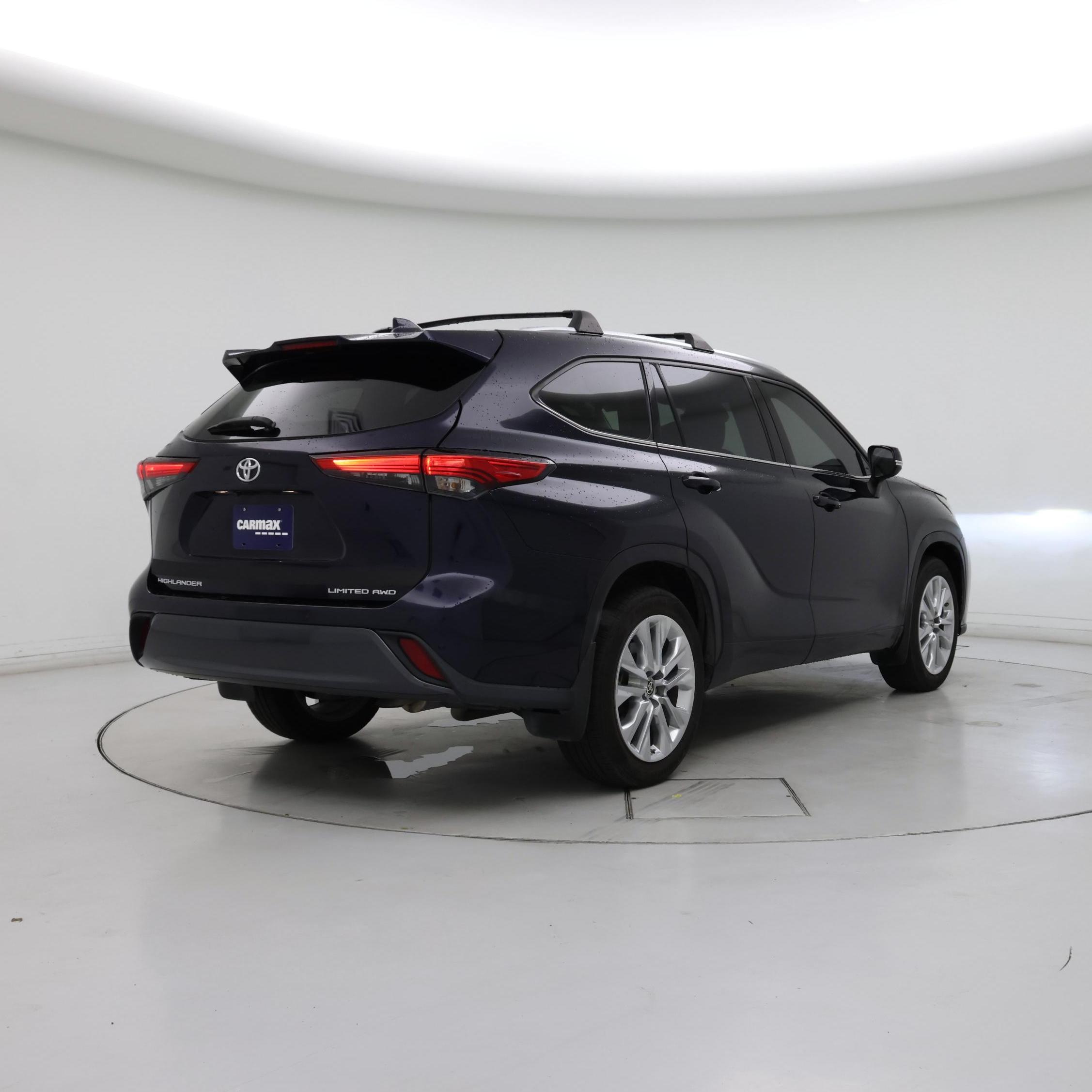 Thumbnail: 2021 Toyota Highlander - 8