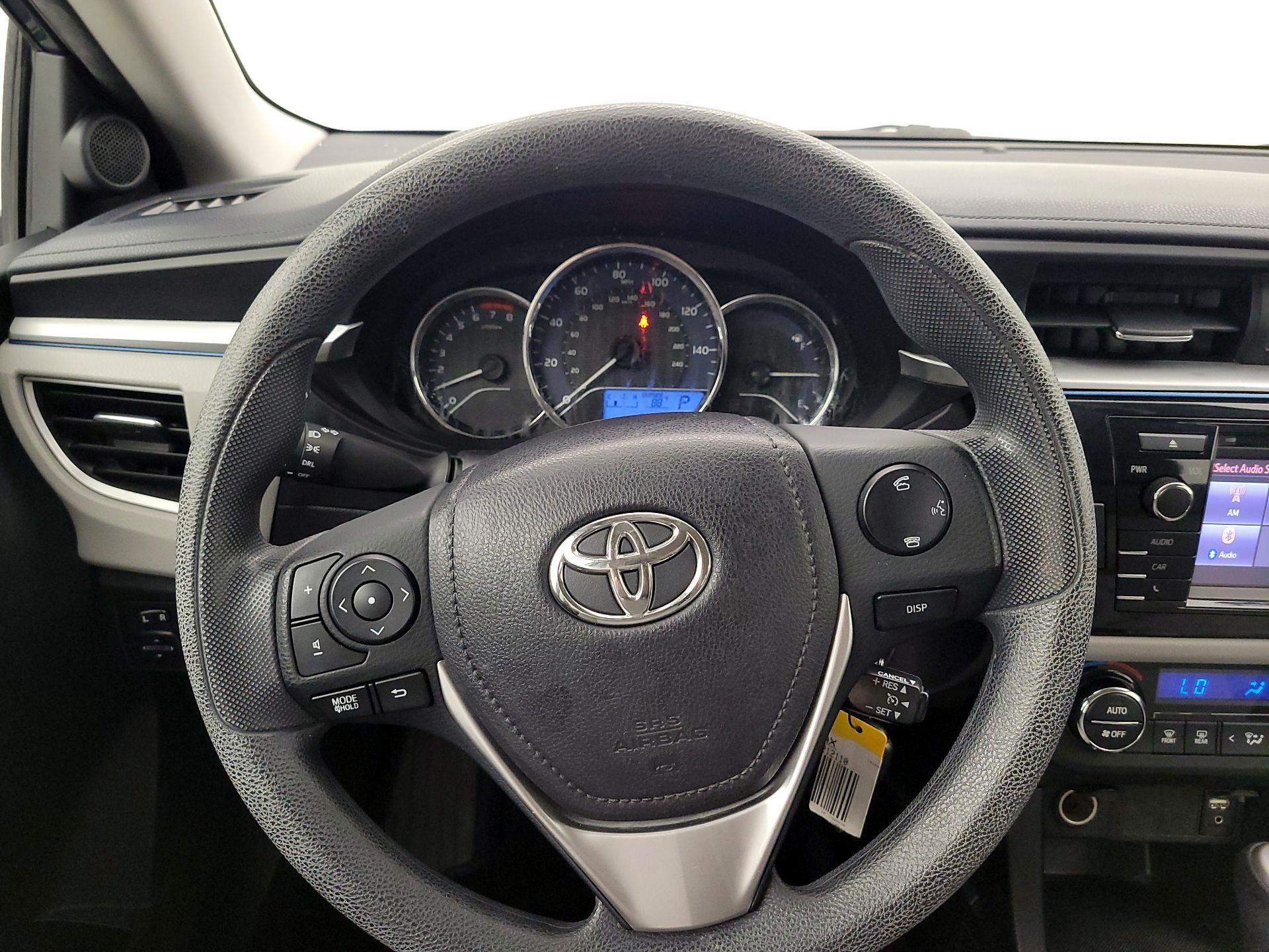 Thumbnail: 2014 Toyota Corolla - 10