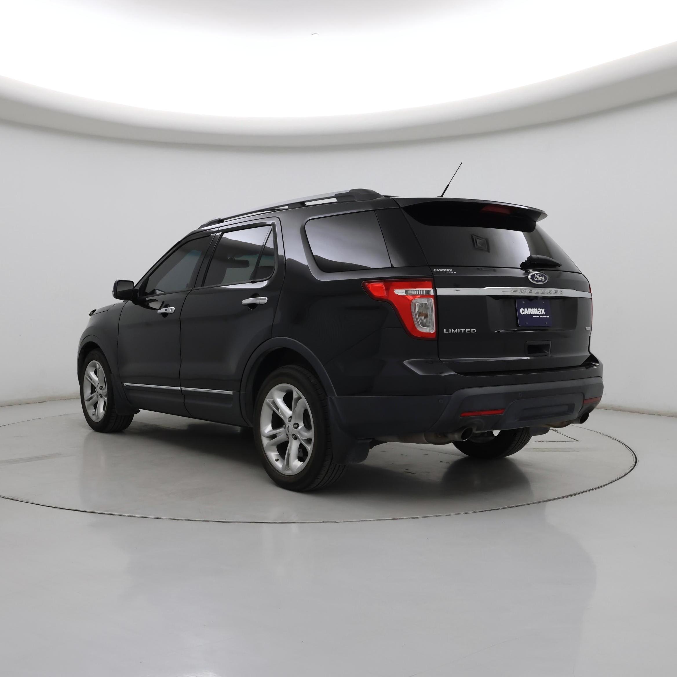 Thumbnail: 2014 Ford Explorer - 2