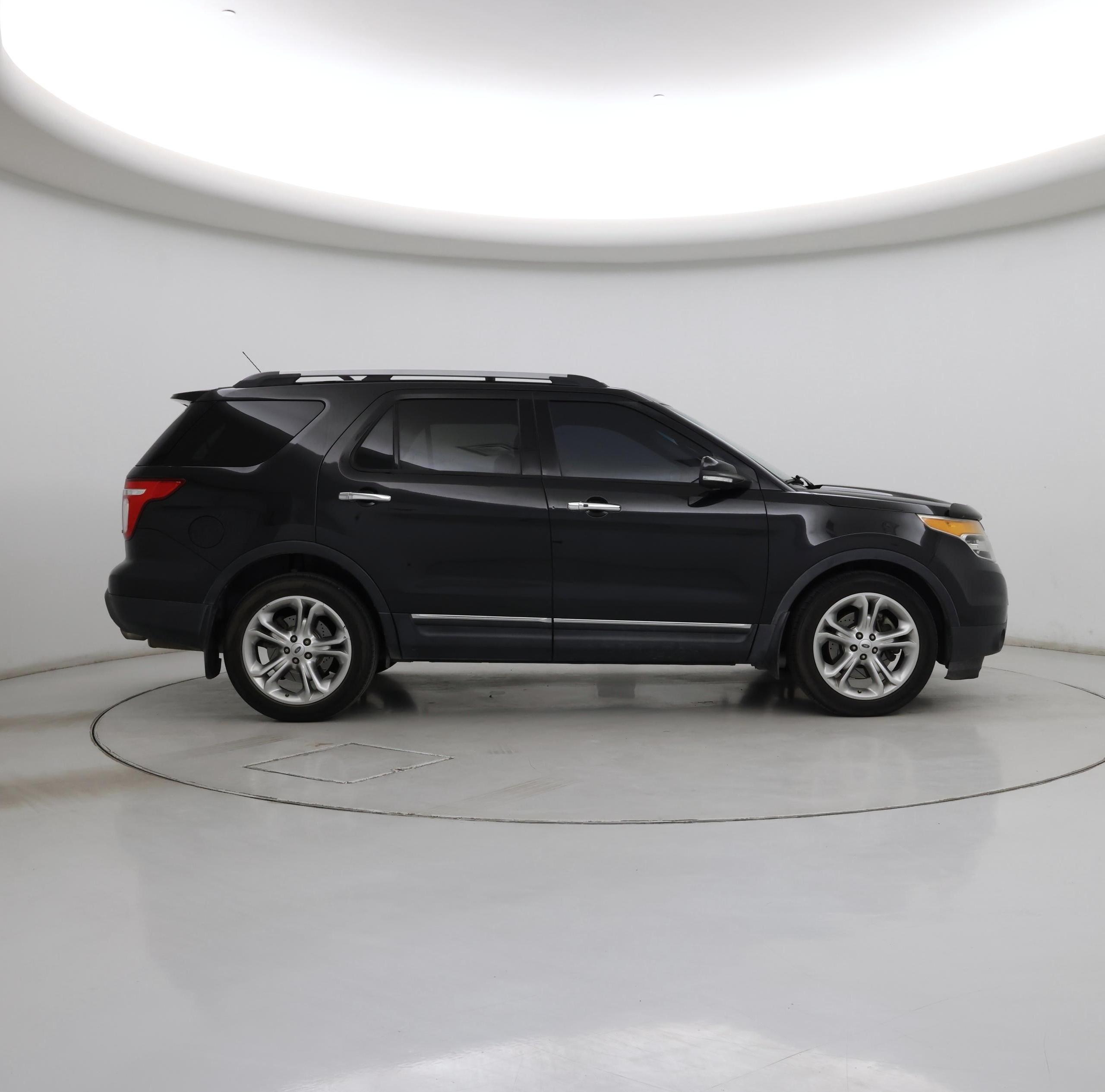 Thumbnail: 2014 Ford Explorer - 7