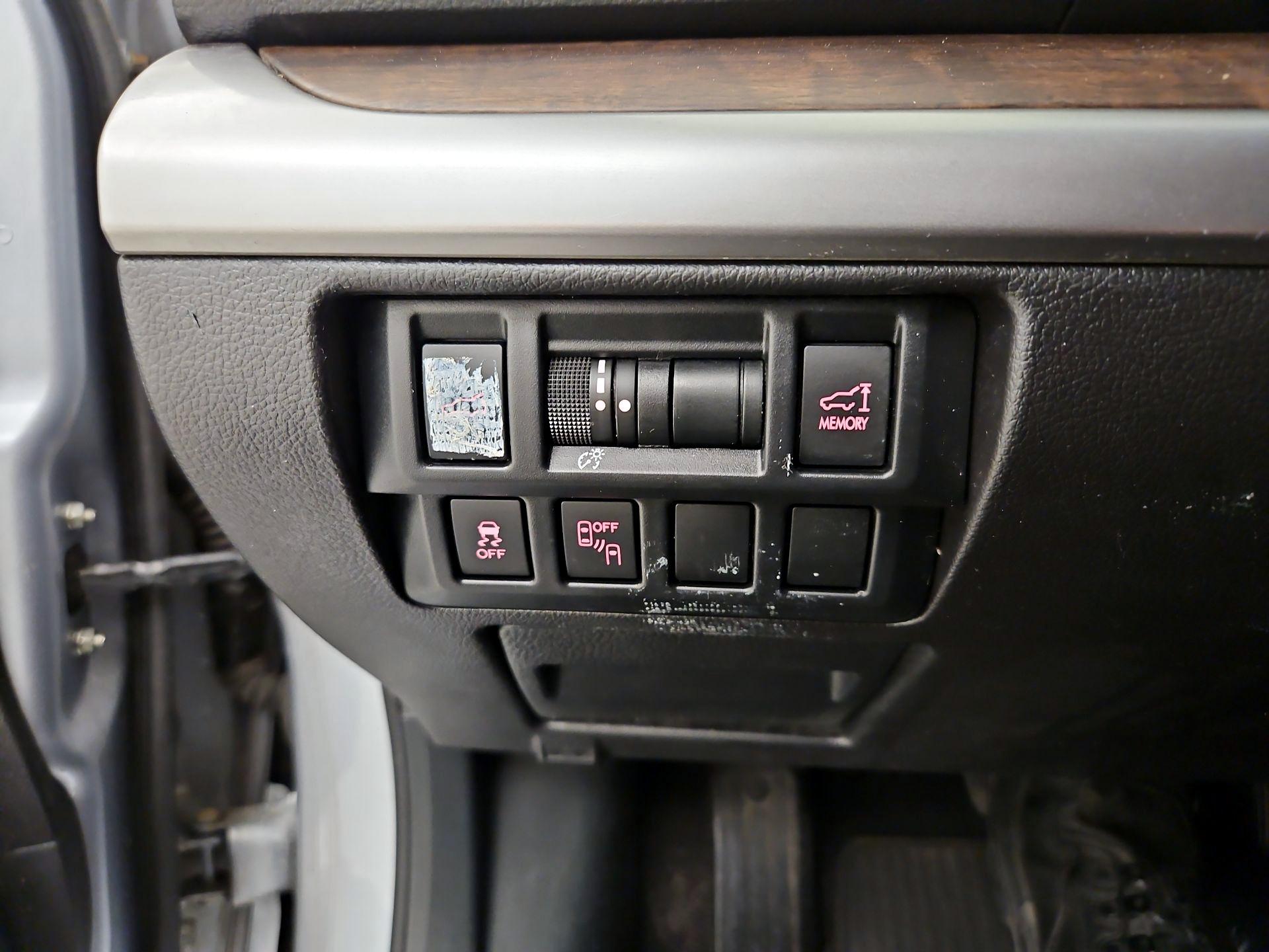 Thumbnail: 2016 Subaru Outback - 13