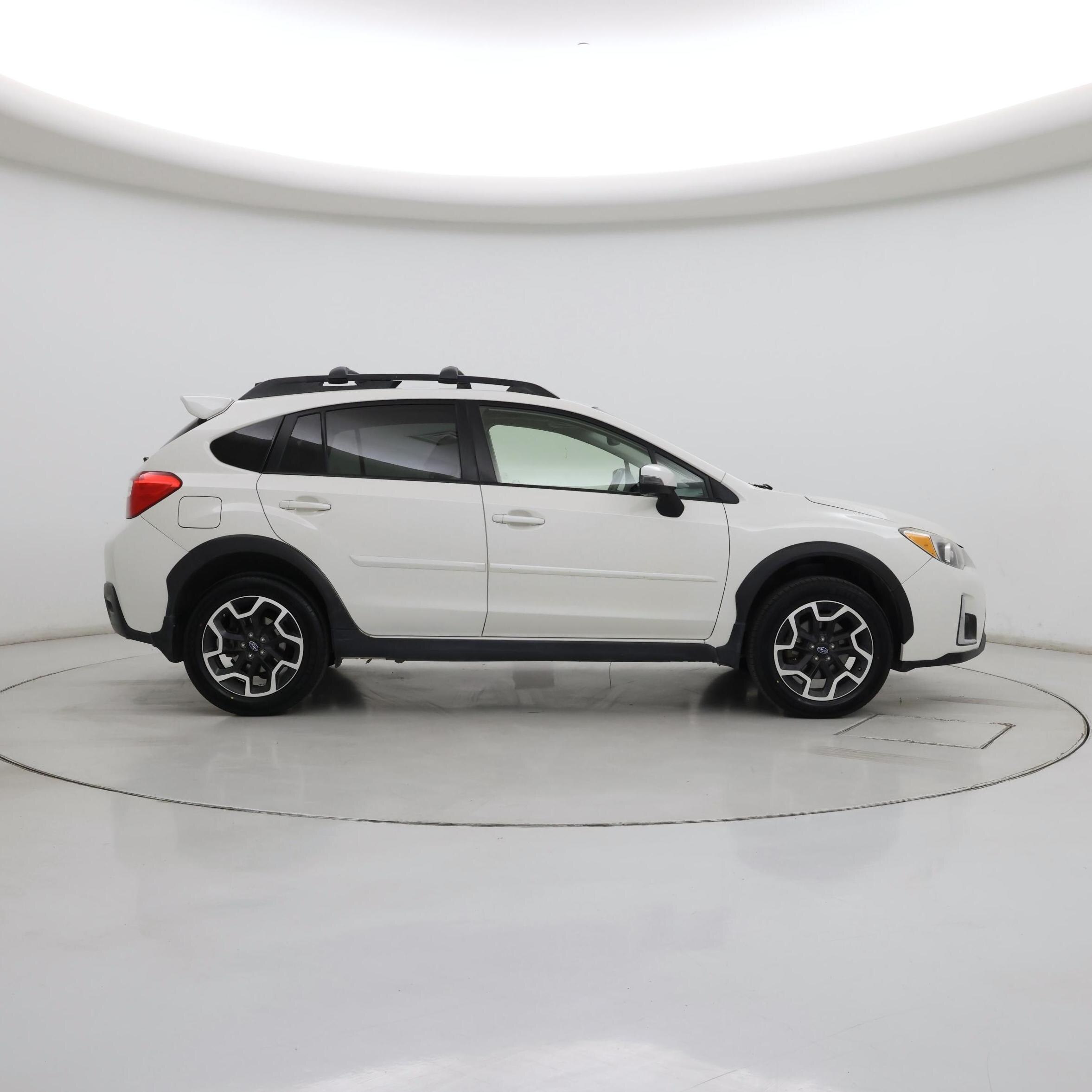 Thumbnail: 2016 Subaru XV Crosstrek - 7