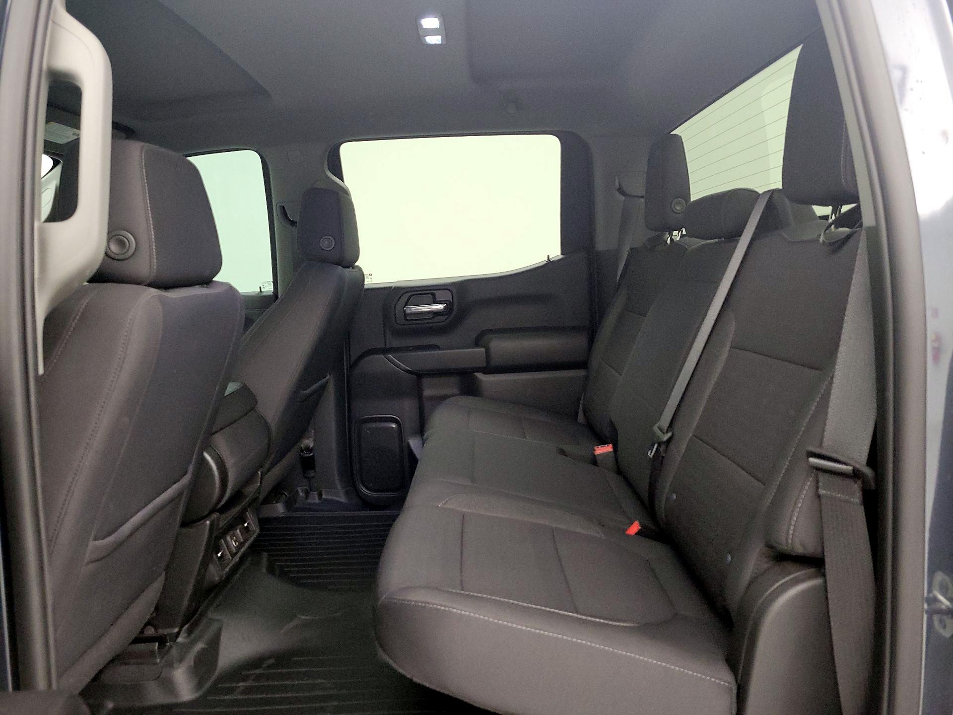 Thumbnail: 2022 Chevrolet Silverado 1500 - 19
