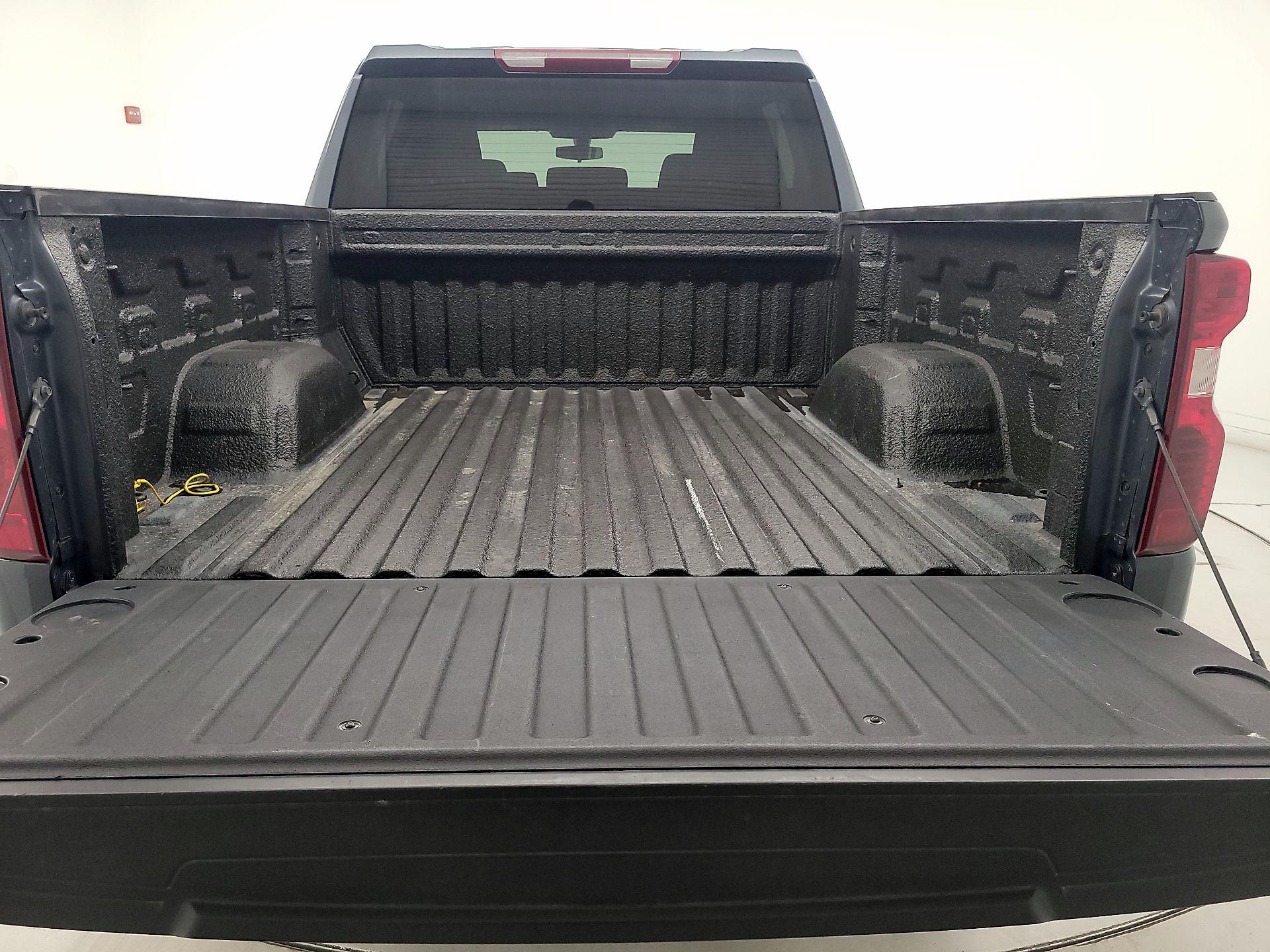 Thumbnail: 2022 Chevrolet Silverado 1500 - 20