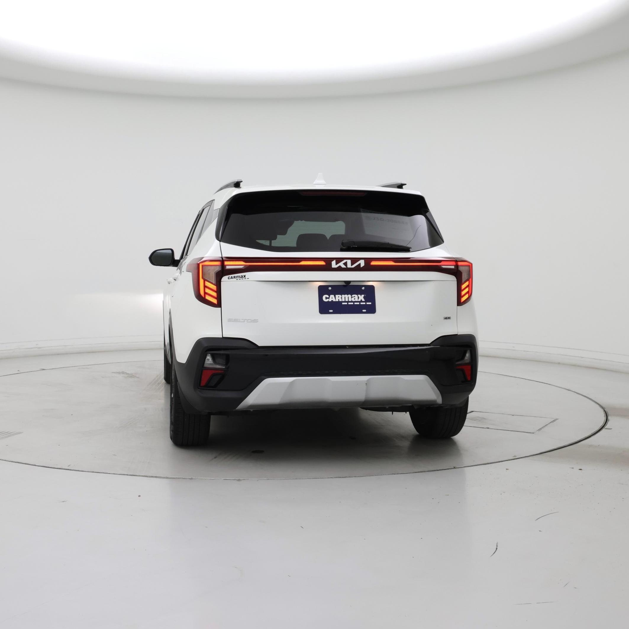 Thumbnail: 2024 Kia Seltos - 6