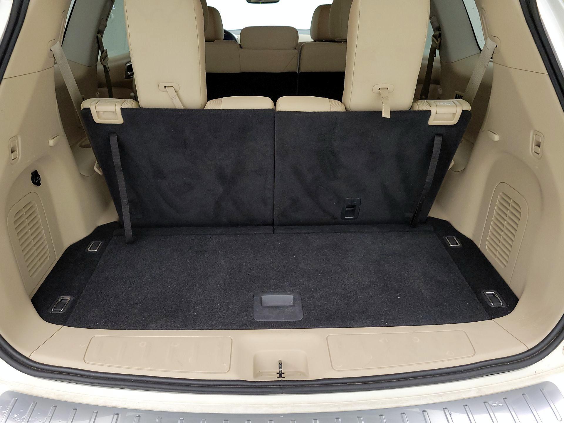Thumbnail: 2018 Nissan Pathfinder - 16