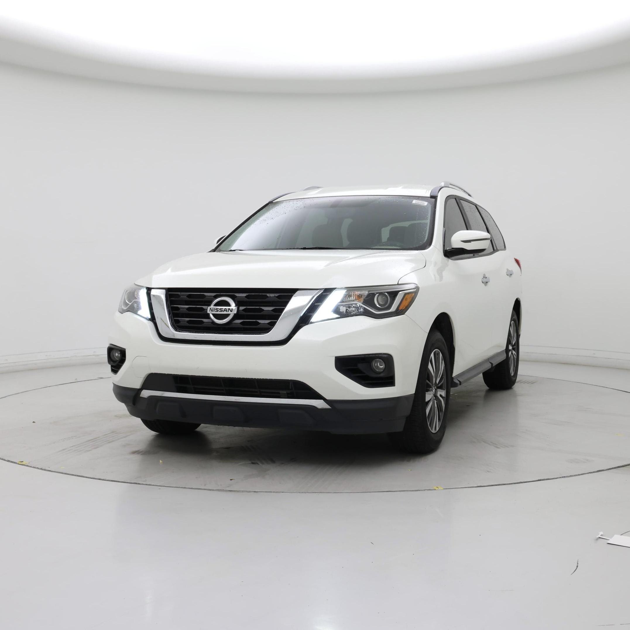 Thumbnail: 2018 Nissan Pathfinder - 4