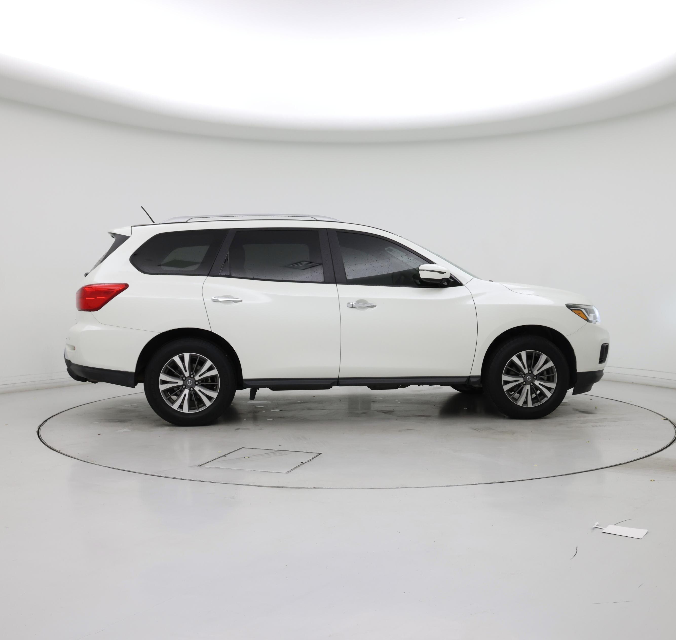 Thumbnail: 2018 Nissan Pathfinder - 7