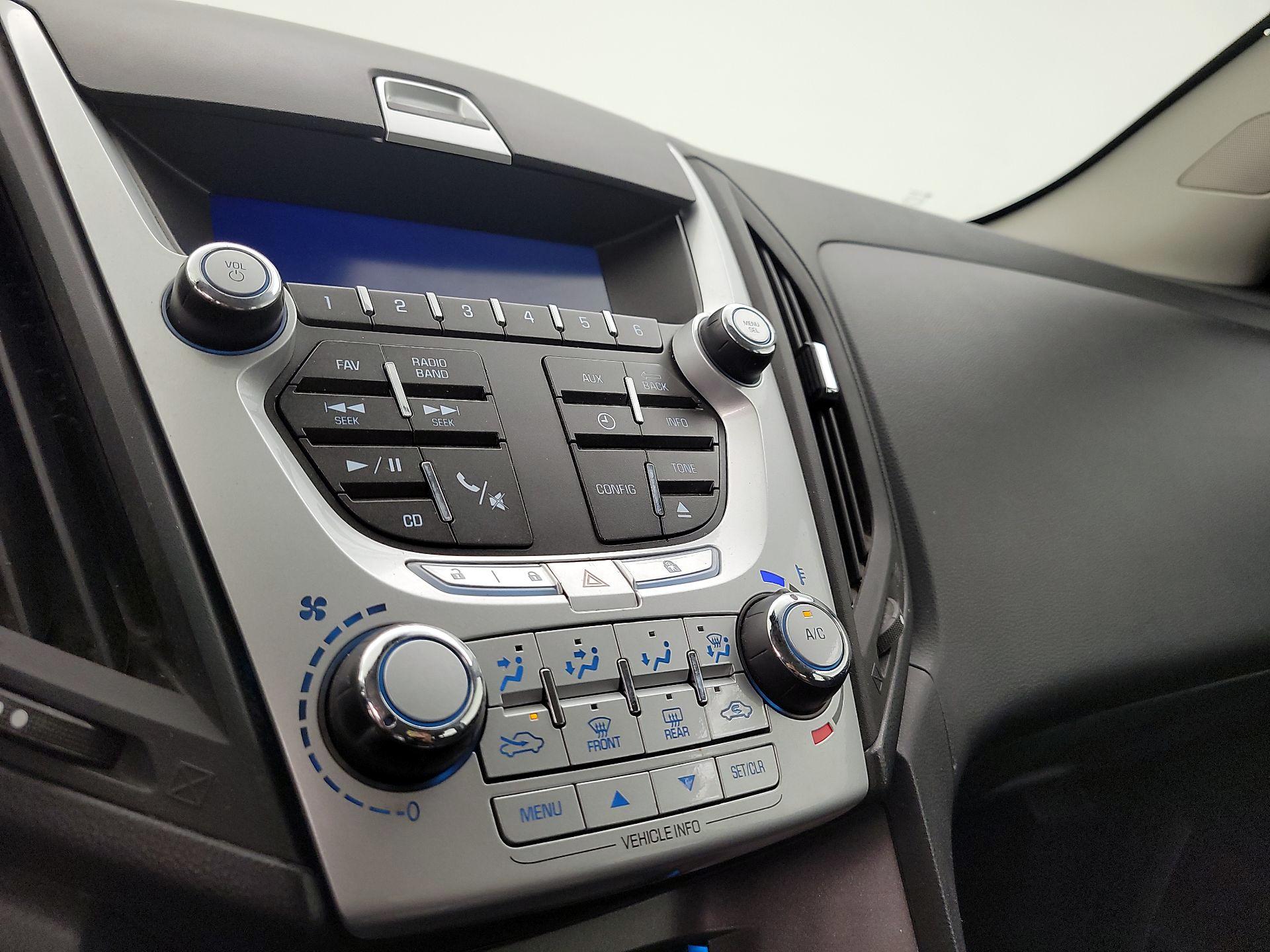 Thumbnail: 2013 Chevrolet Equinox - 15