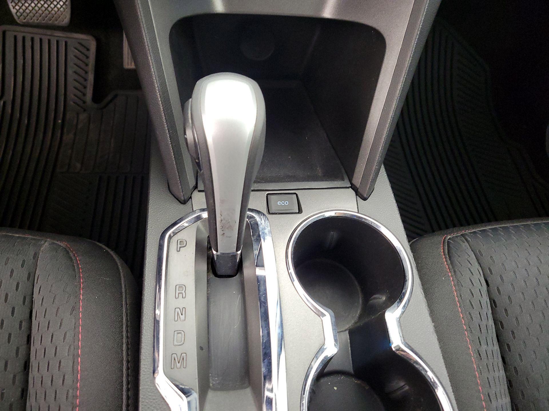 Thumbnail: 2013 Chevrolet Equinox - 16
