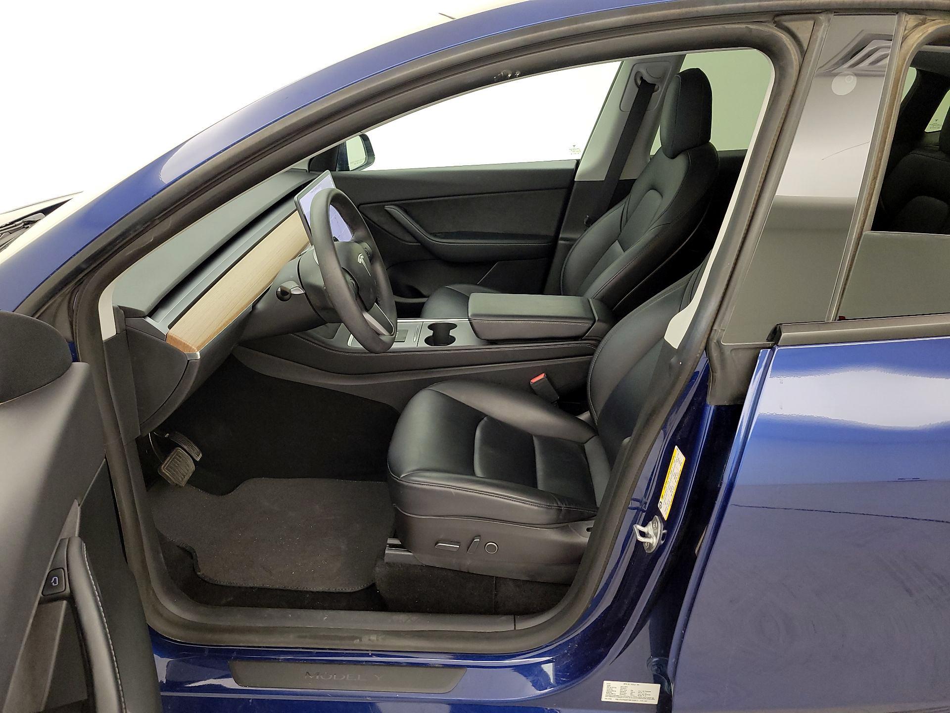 Thumbnail: 2021 Tesla Model Y - 11