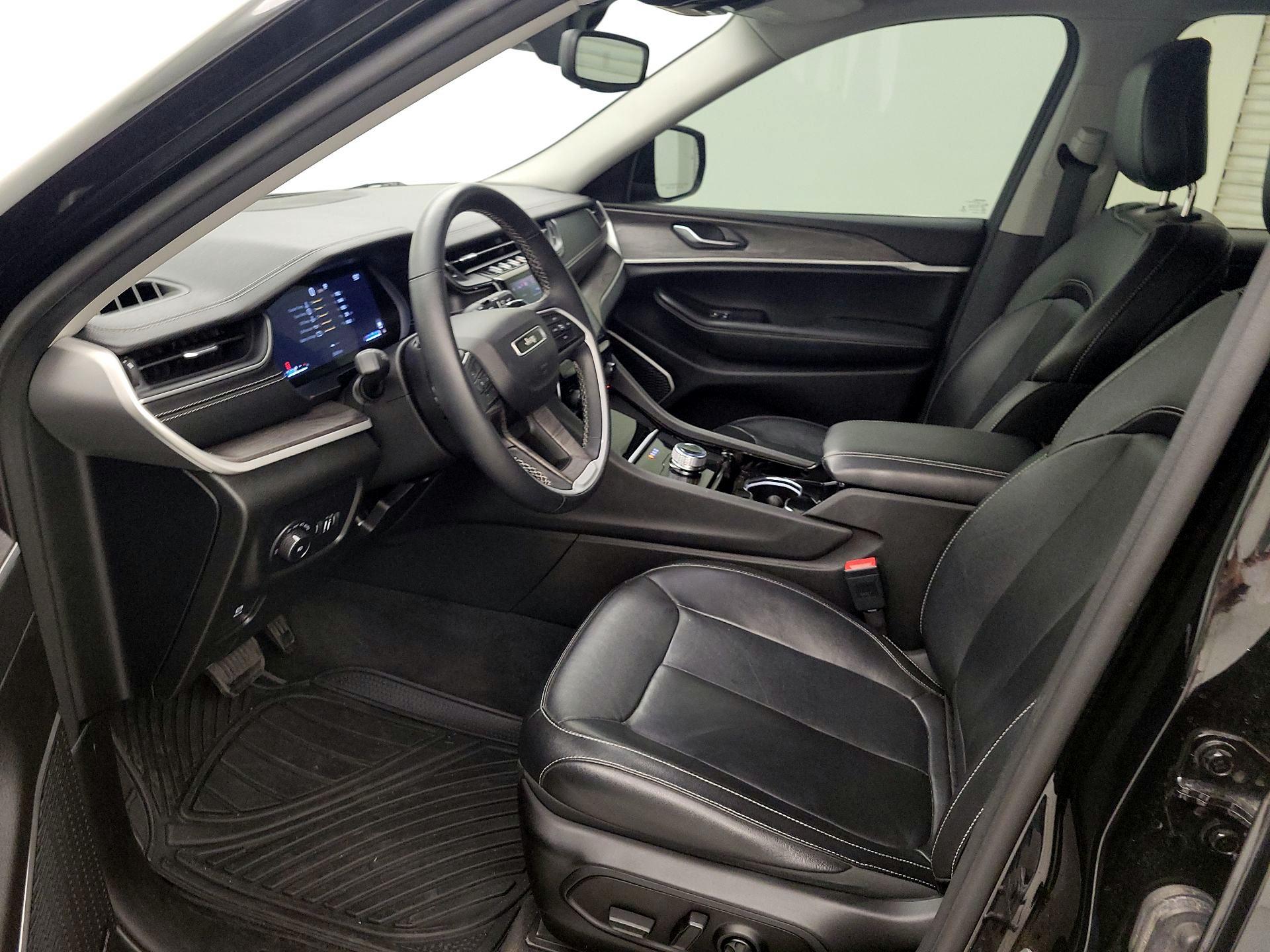 Thumbnail: 2022 Jeep Grand Cherokee L - 11