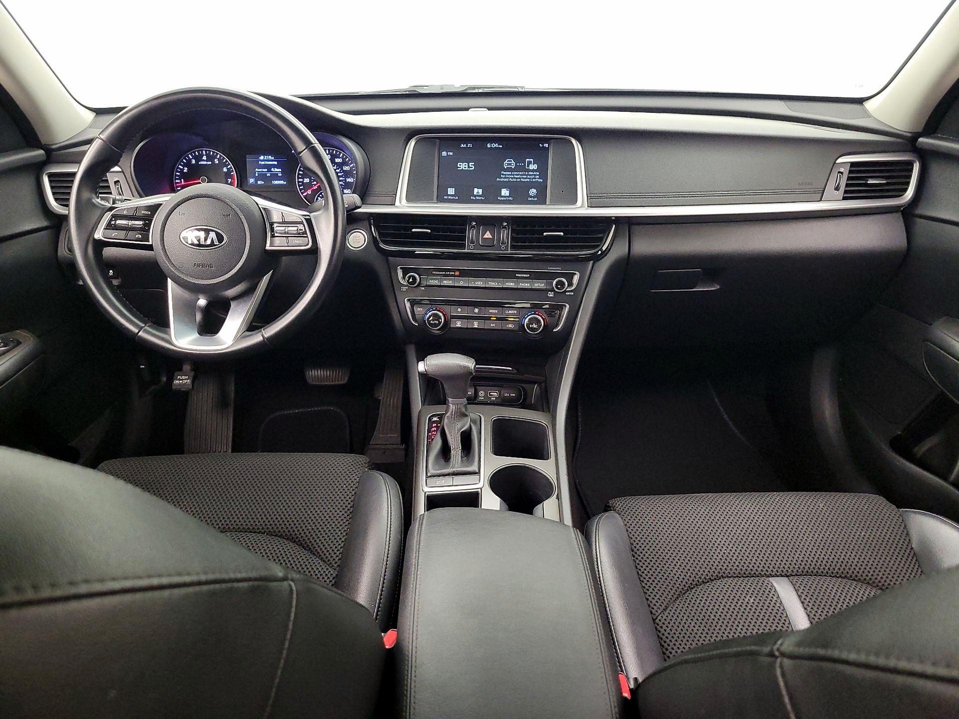 Thumbnail: 2019 Kia Optima - 9