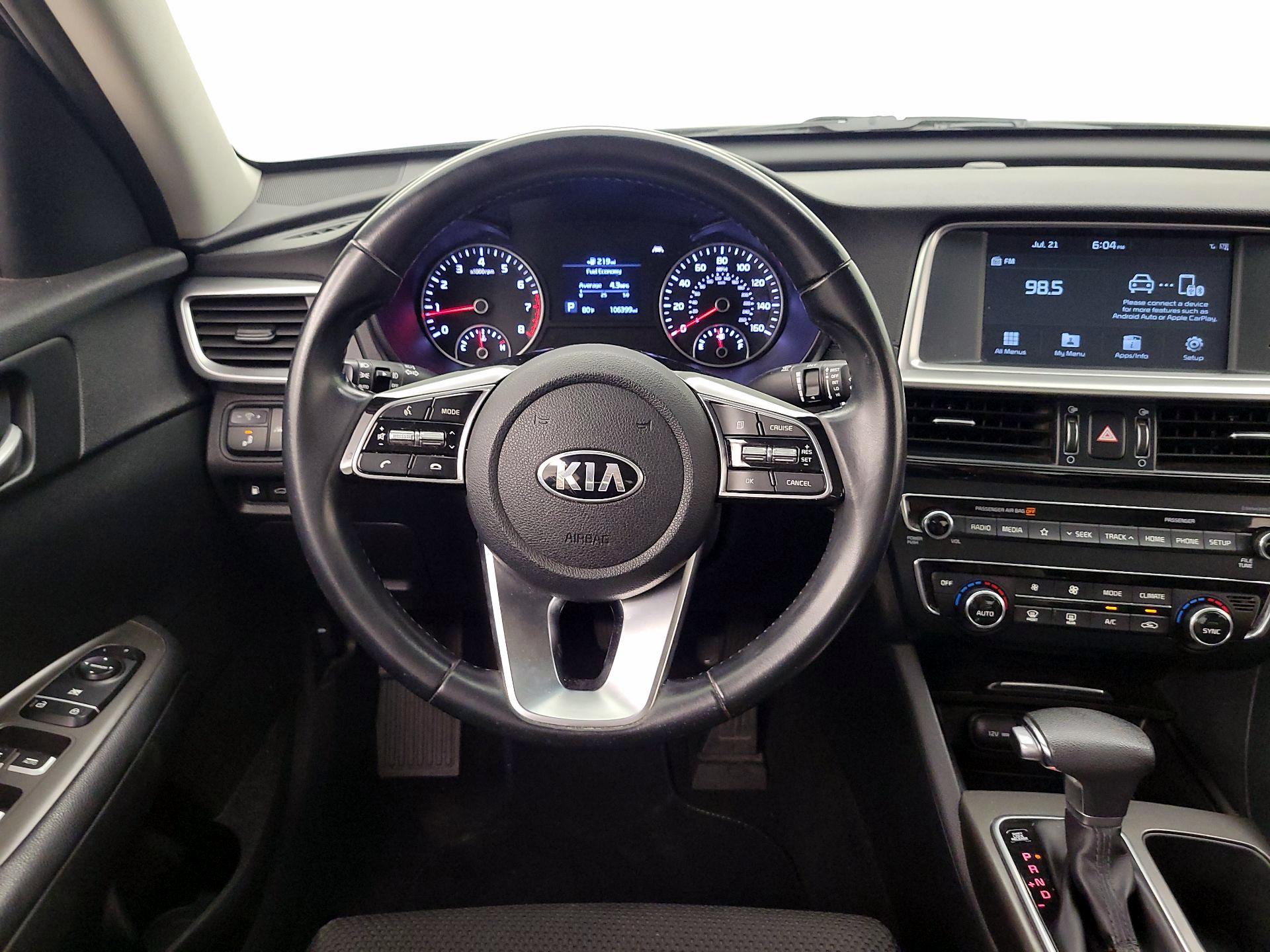 Thumbnail: 2019 Kia Optima - 10