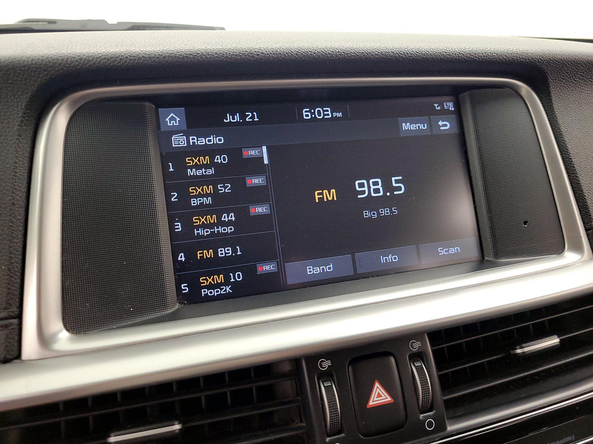 Thumbnail: 2019 Kia Optima - 15