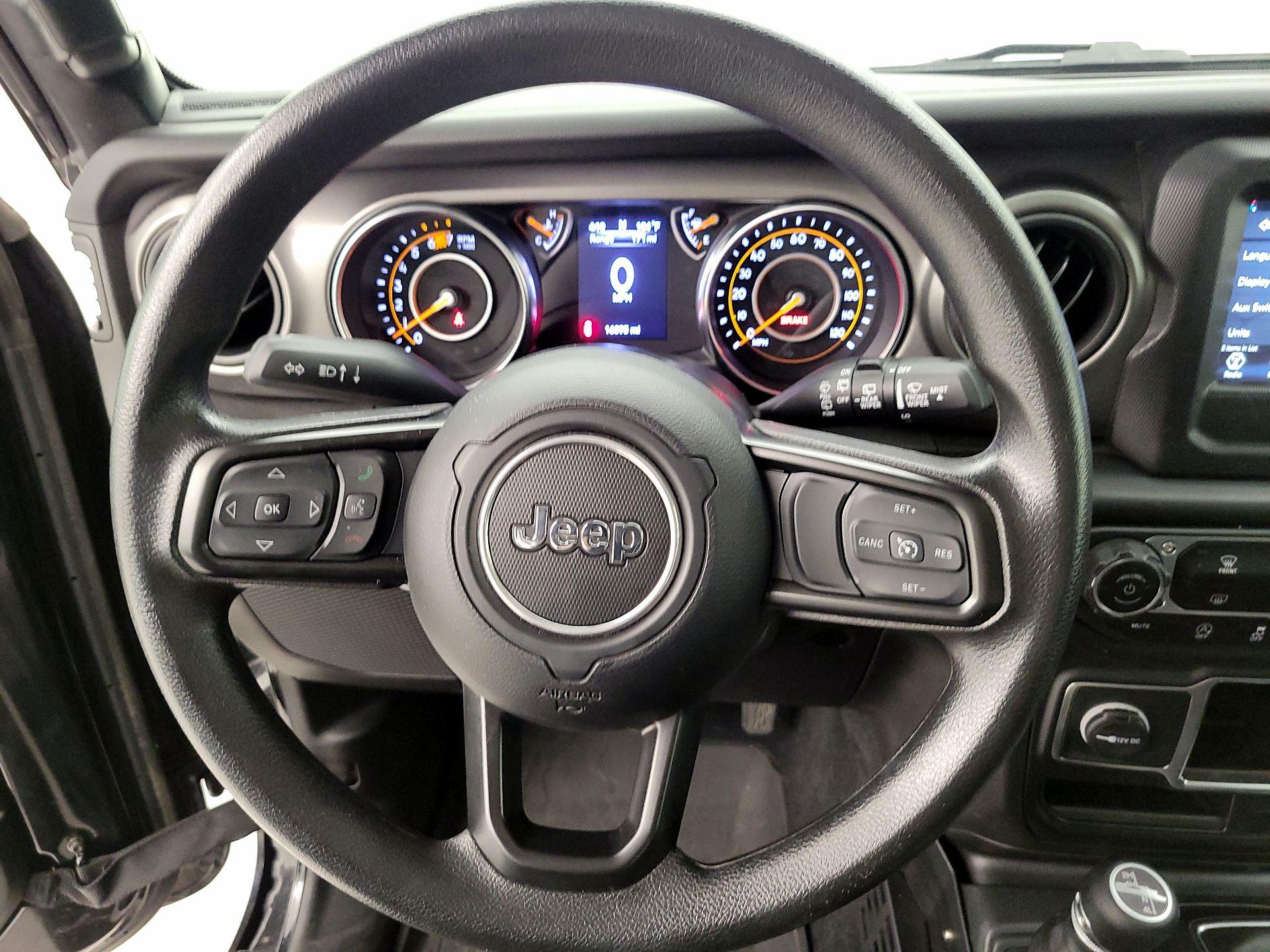 Thumbnail: 2023 Jeep Wrangler - 10