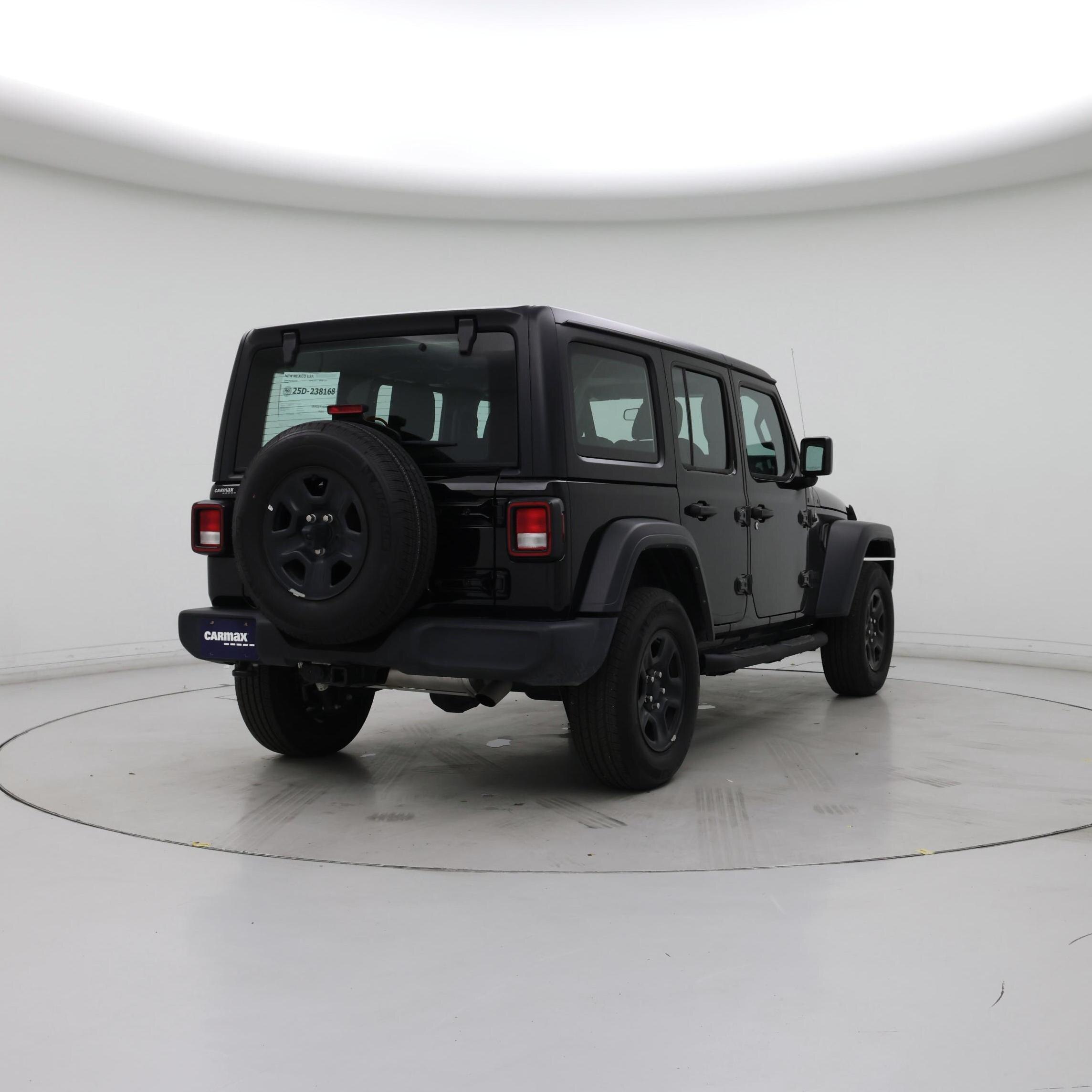 Thumbnail: 2023 Jeep Wrangler - 8
