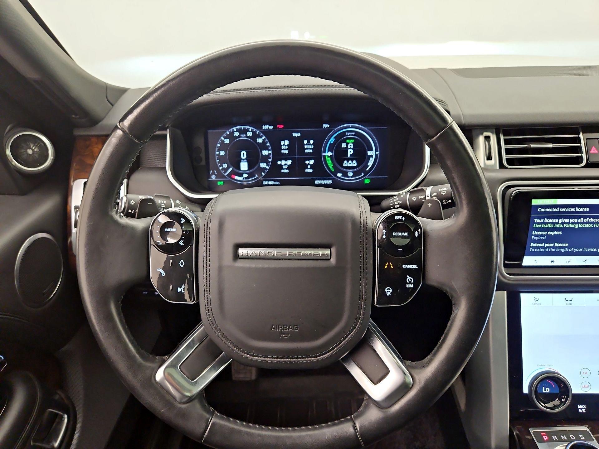 Thumbnail: 2020 Land Rover Range Rover - 10