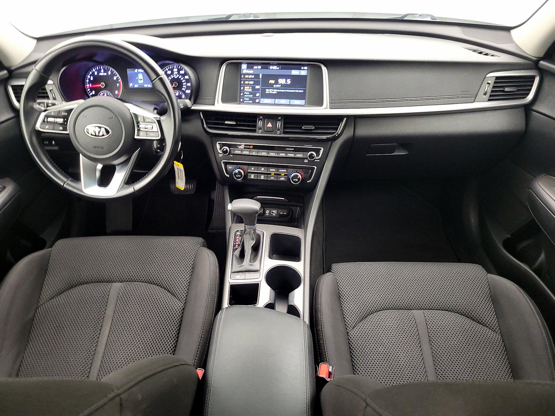 Thumbnail: 2019 Kia Optima - 9