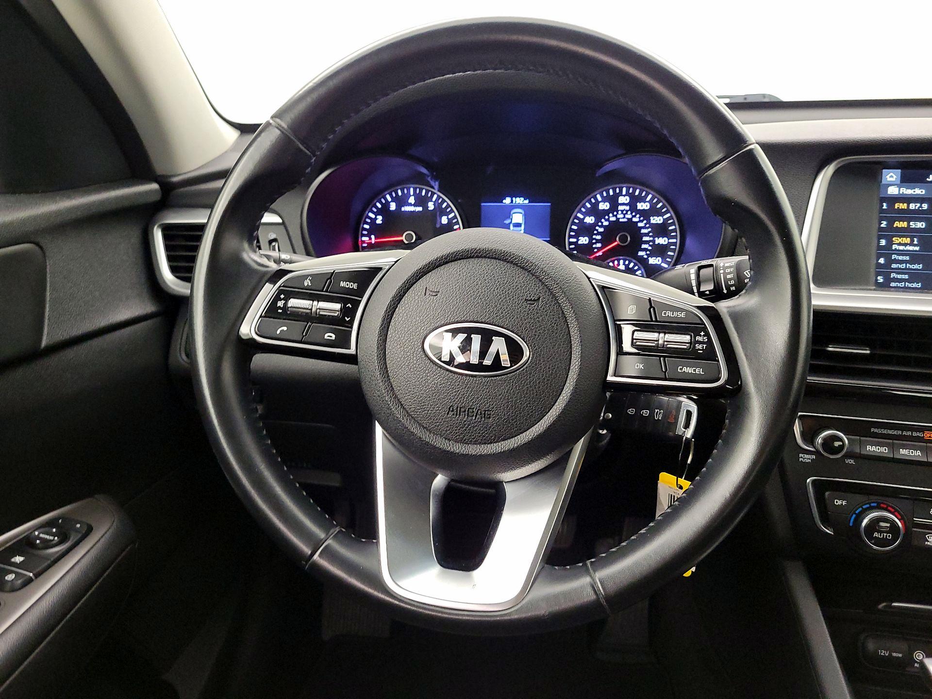 Thumbnail: 2019 Kia Optima - 10