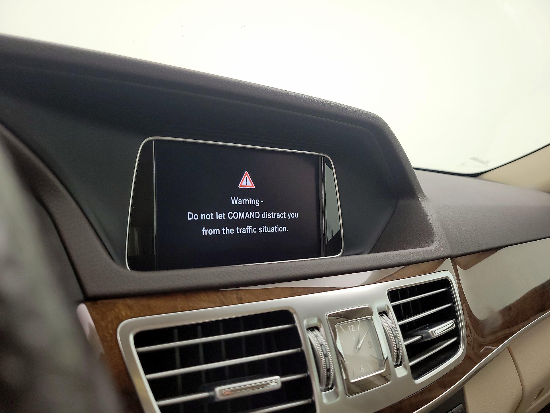 Thumbnail: 2014 Mercedes-Benz E-Class - 16