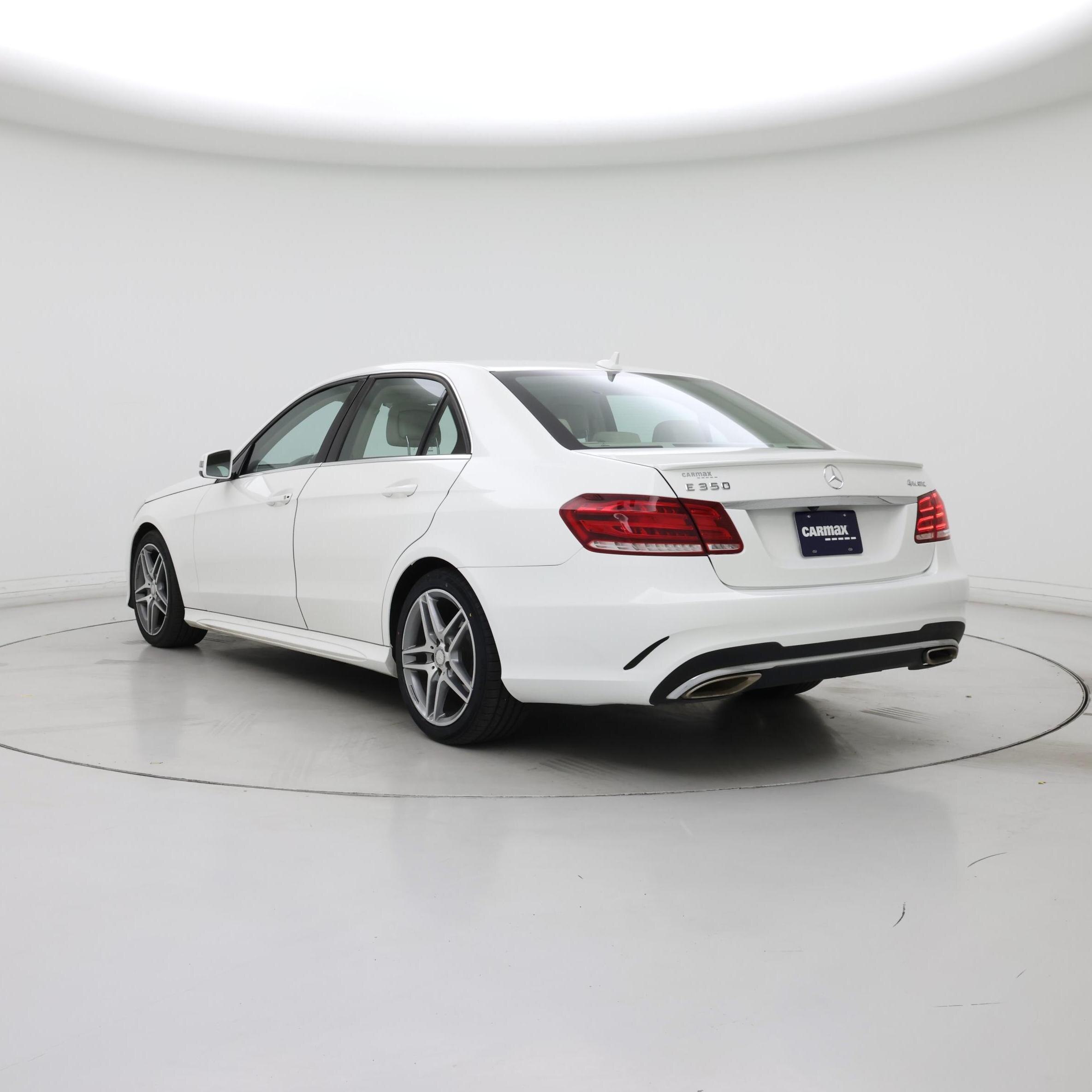 Thumbnail: 2014 Mercedes-Benz E-Class - 2