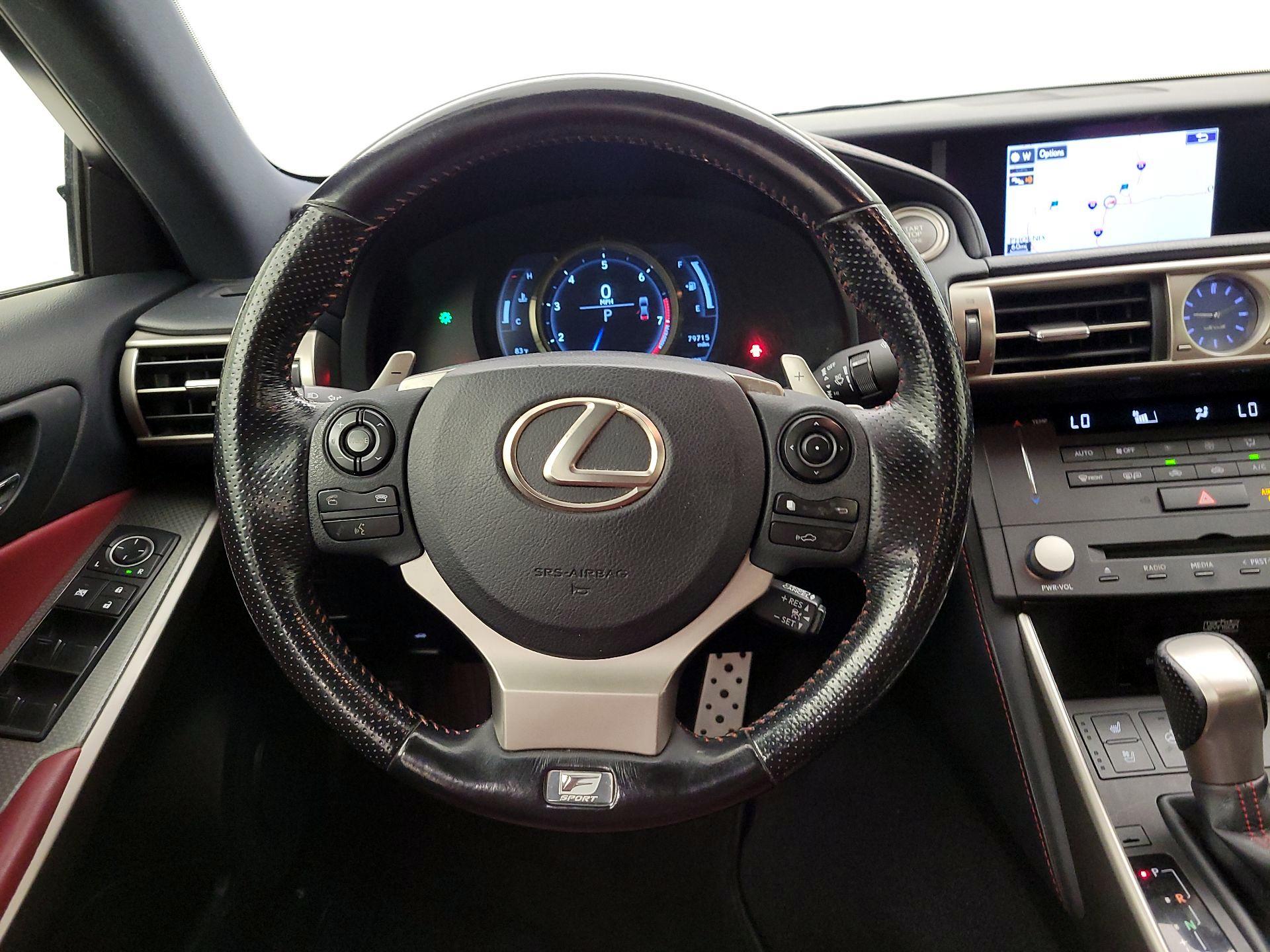 Thumbnail: 2016 Lexus IS - 10