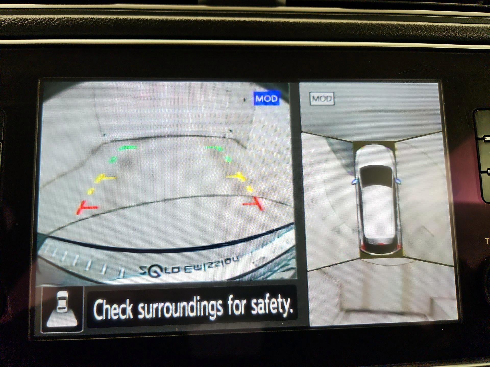 Thumbnail: 2019 Nissan Leaf - 15