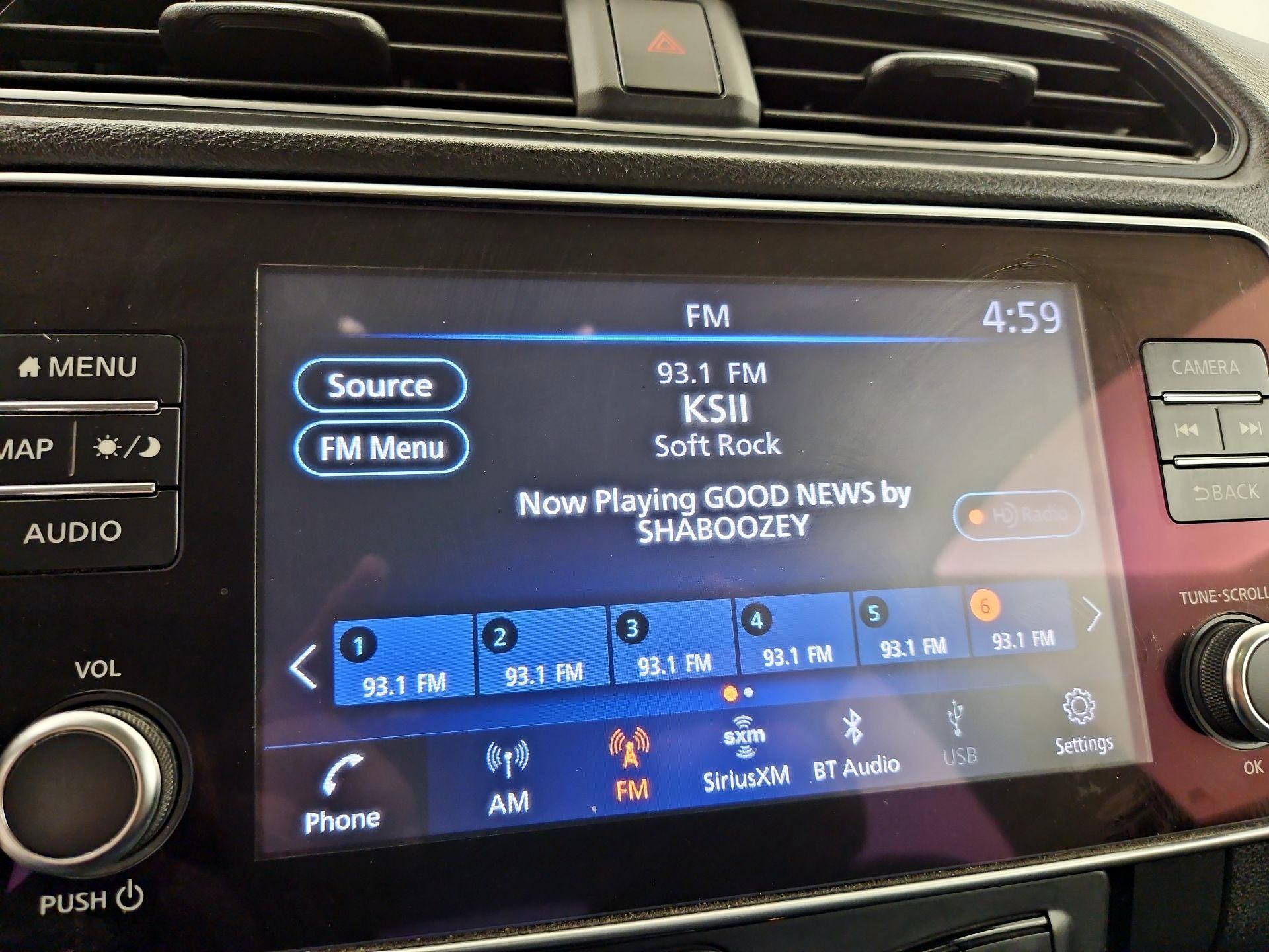 Thumbnail: 2019 Nissan Leaf - 16