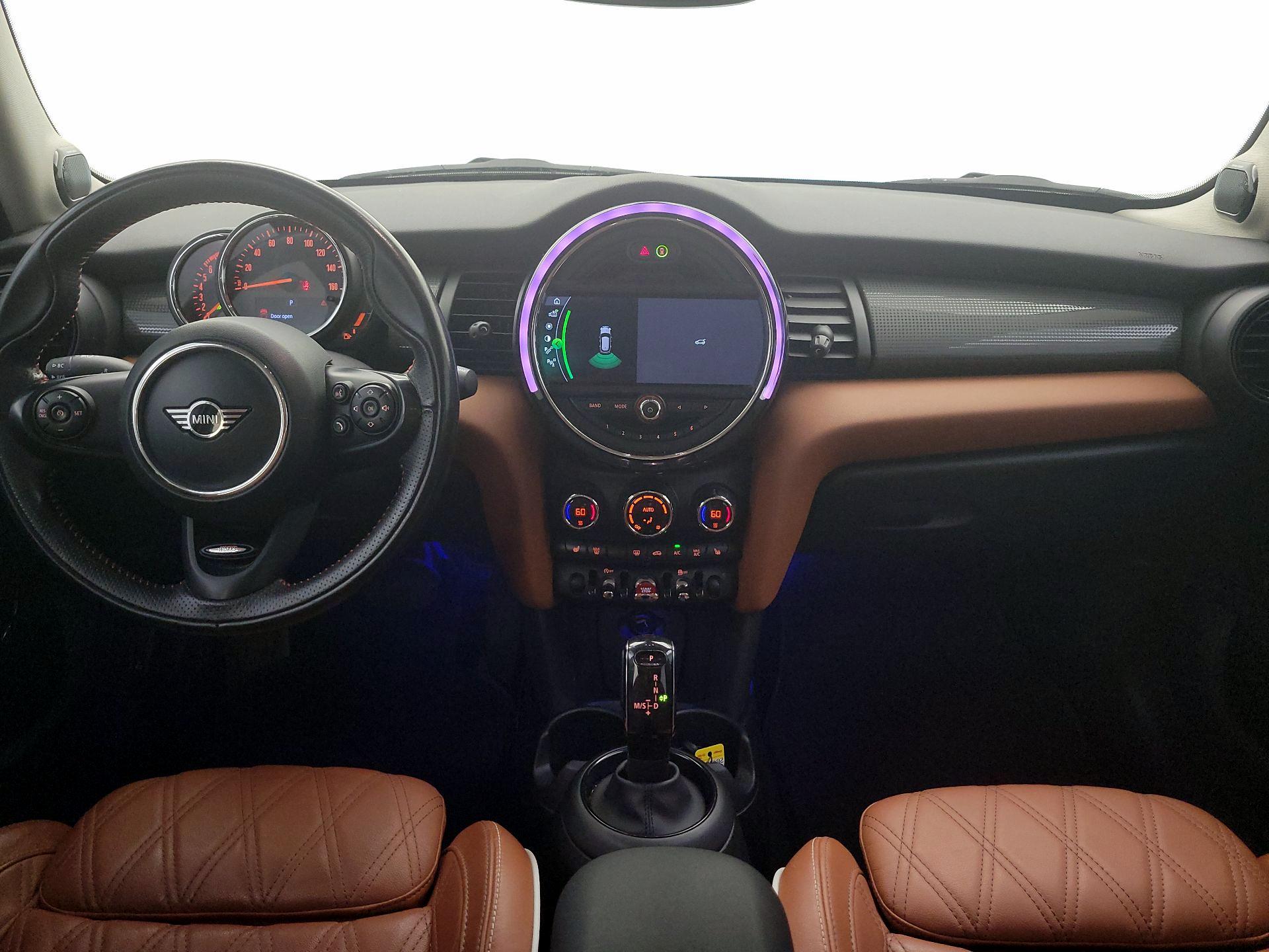 Thumbnail: 2020 MINI Cooper Hardtop - 9
