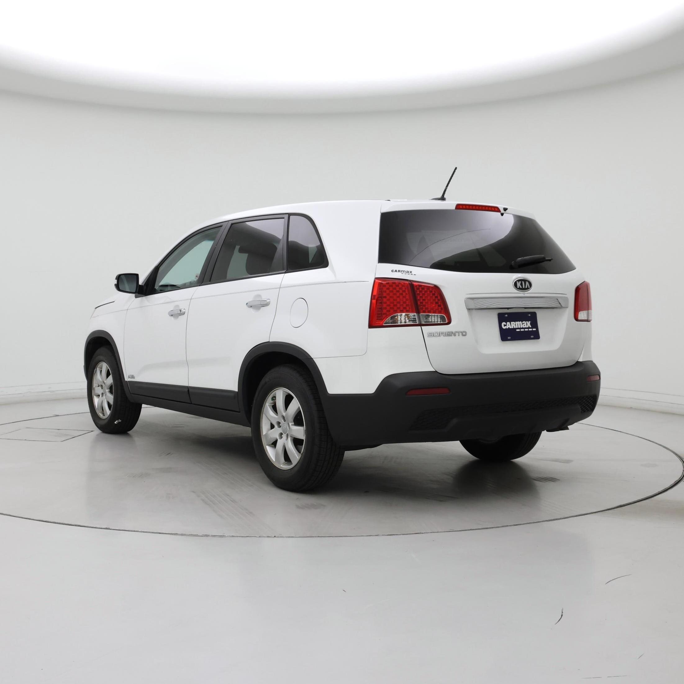 Thumbnail: 2013 Kia Sorento - 2