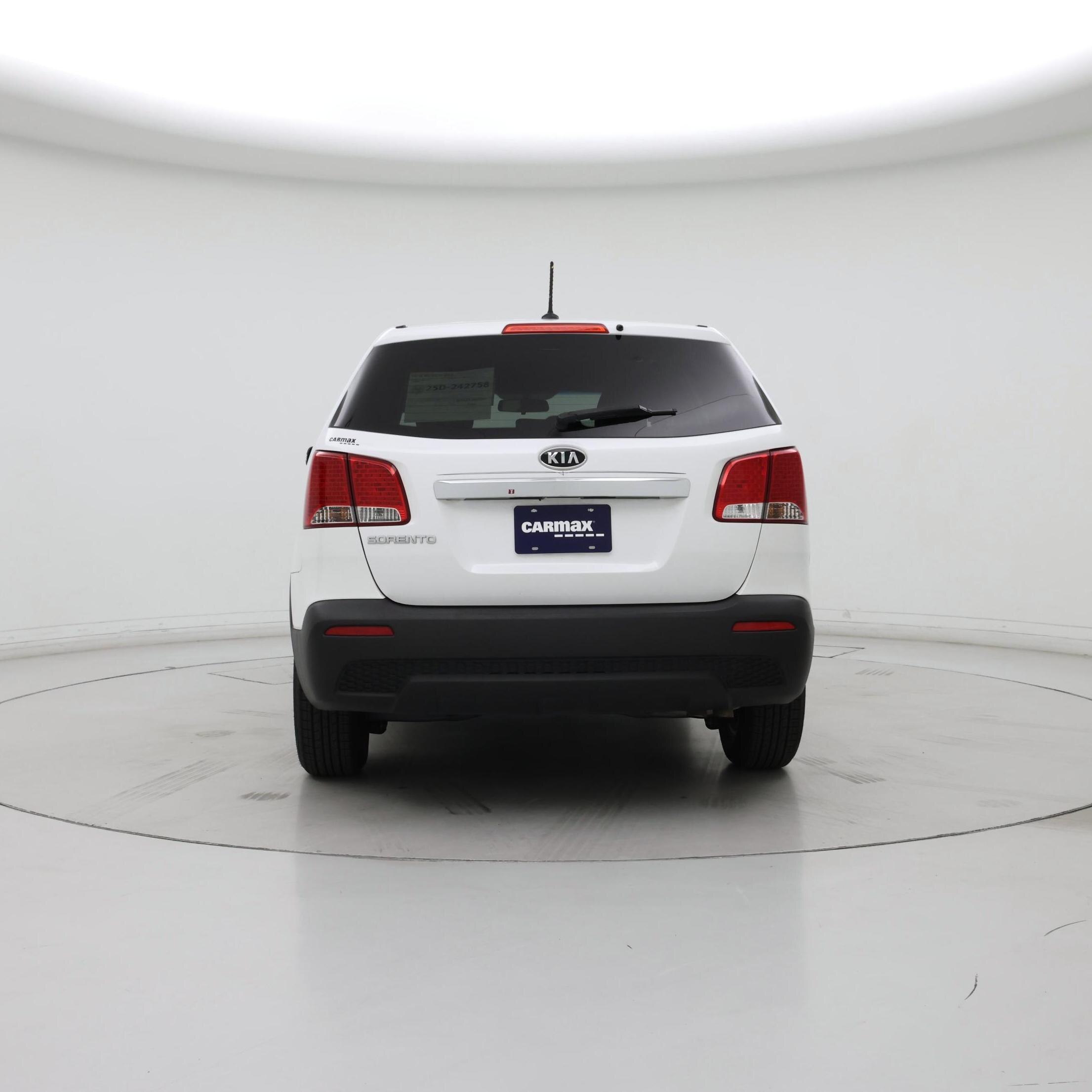 Thumbnail: 2013 Kia Sorento - 6