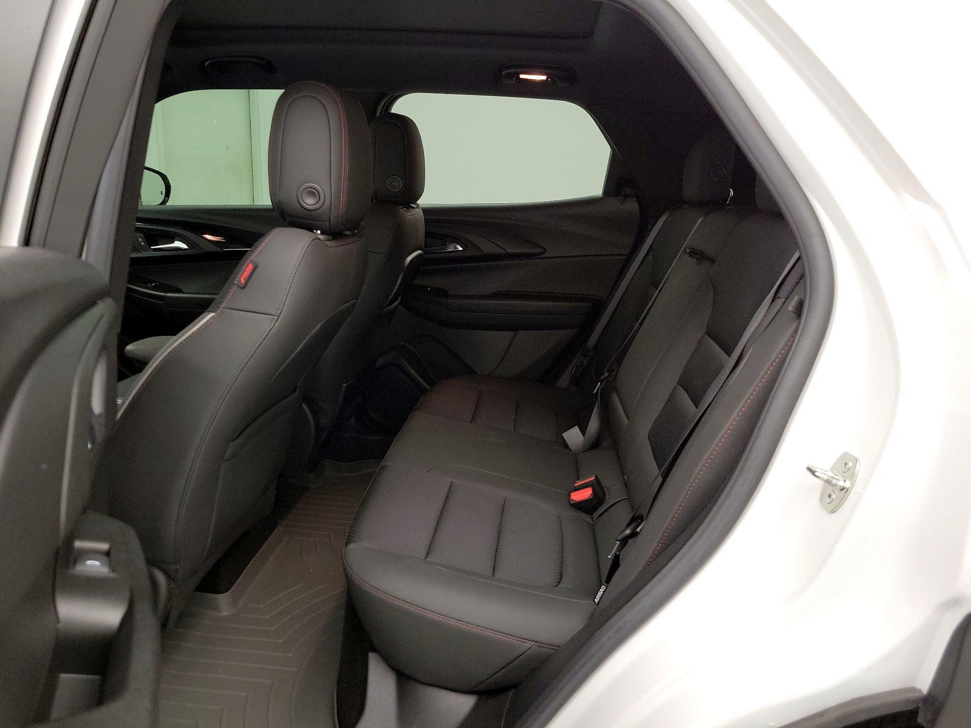Thumbnail: 2023 Chevrolet TrailBlazer - 19