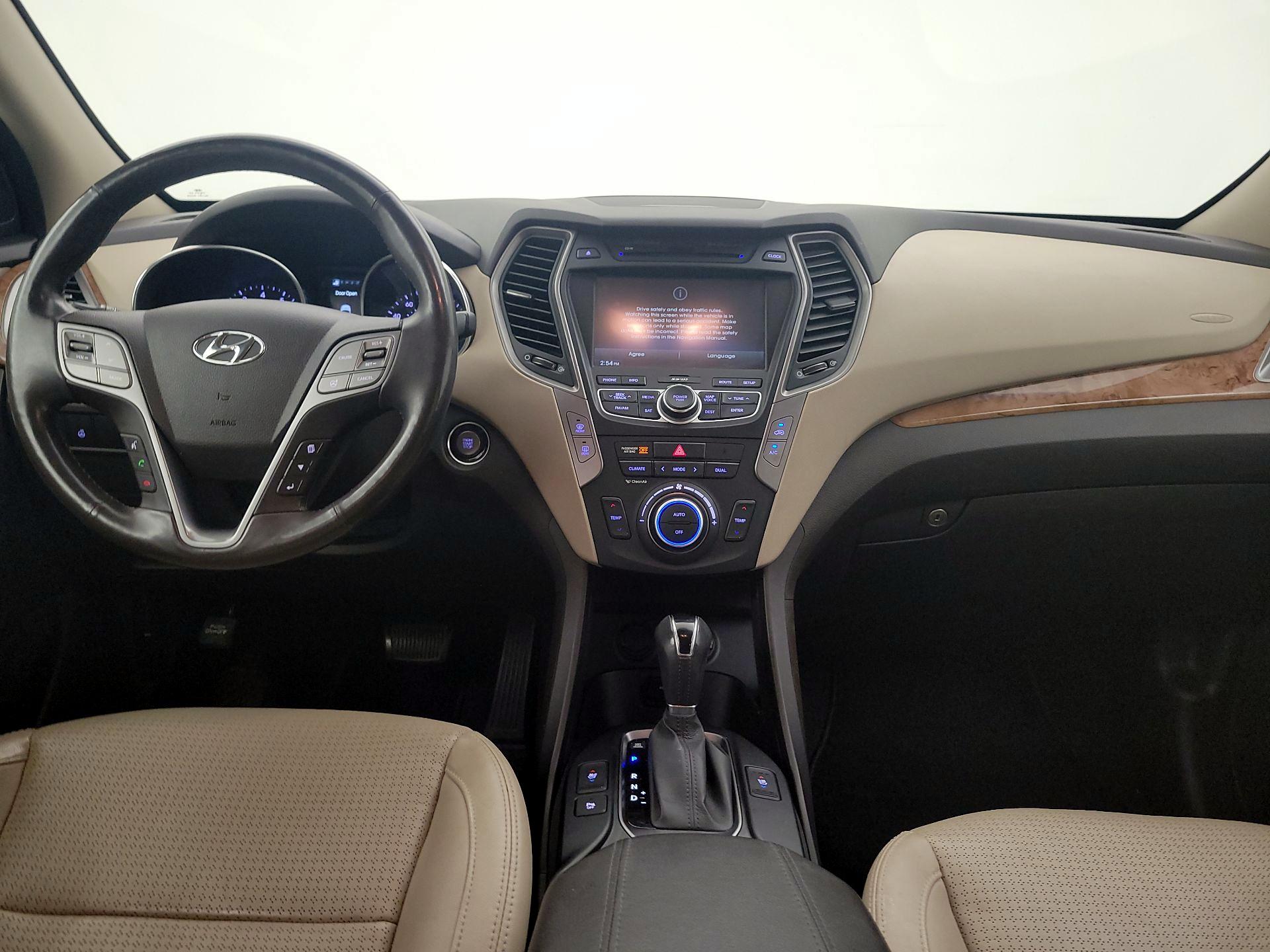 Thumbnail: 2014 Hyundai Santa Fe - 9