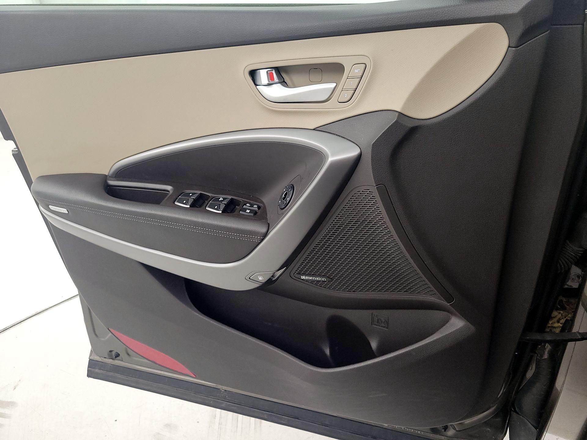 Thumbnail: 2014 Hyundai Santa Fe - 12