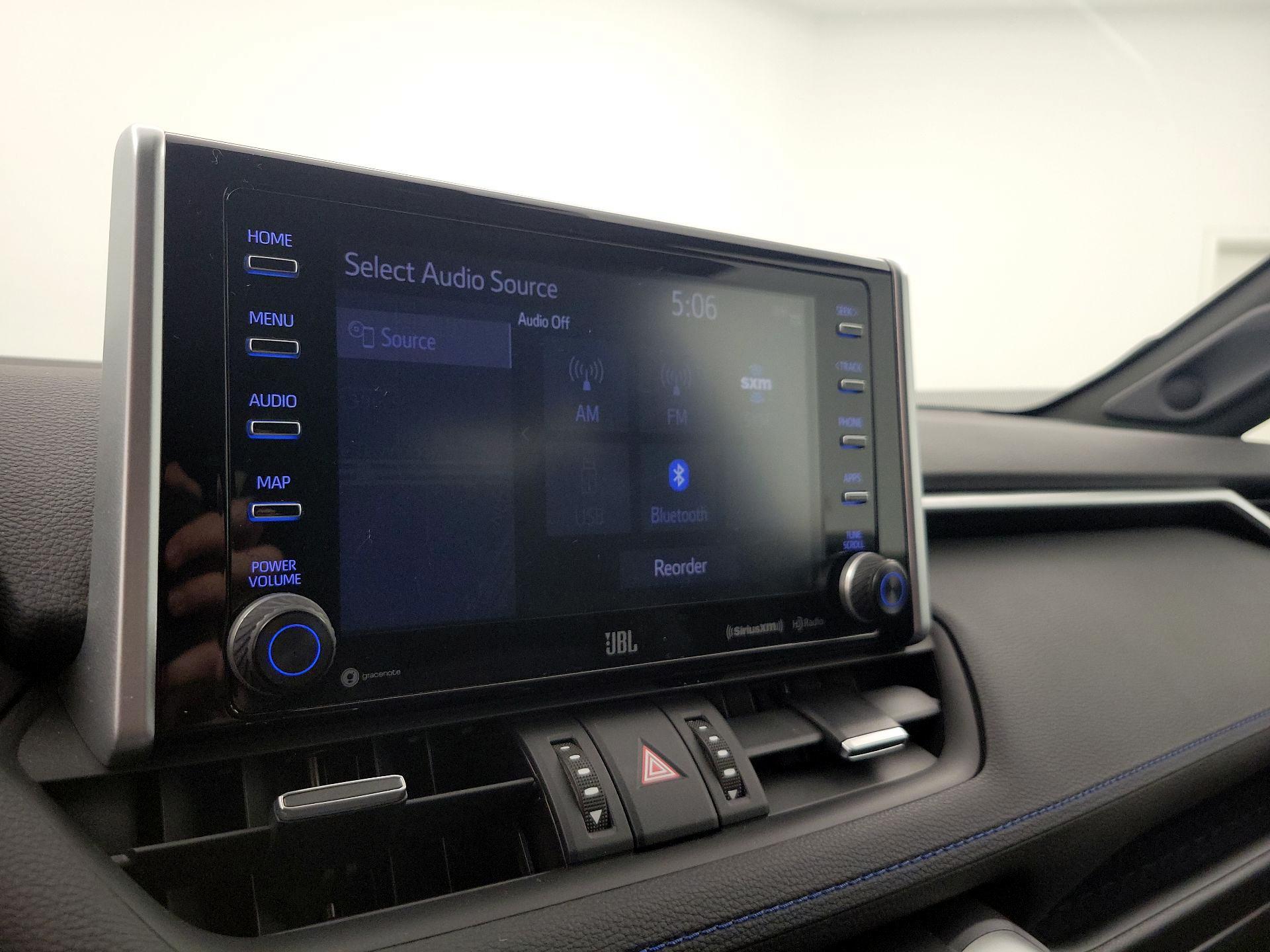 Thumbnail: 2019 Toyota RAV4 - 16