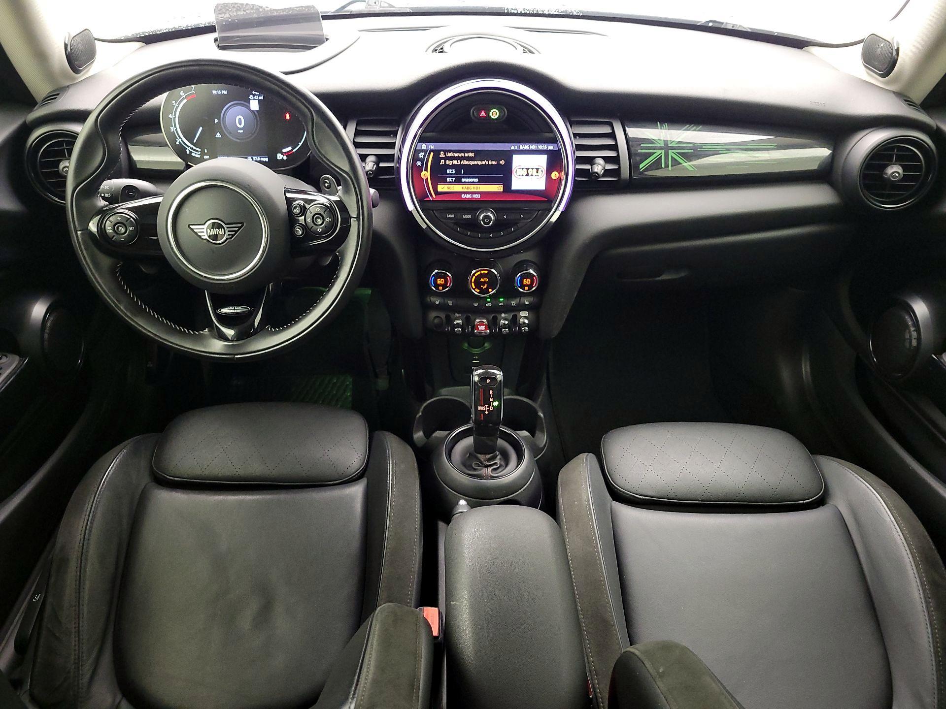 Thumbnail: 2021 MINI Cooper Hardtop - 9