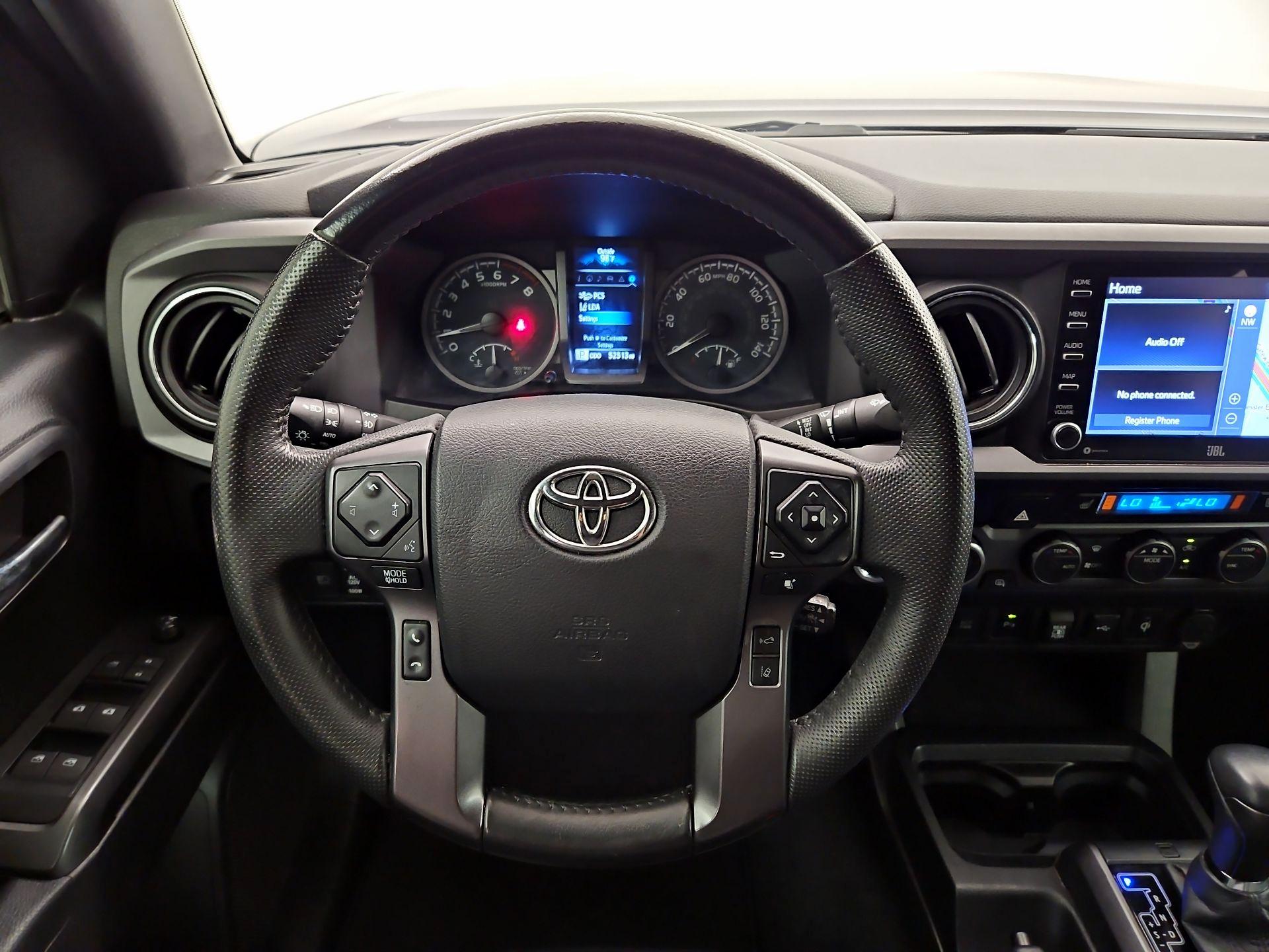 Thumbnail: 2021 Toyota Tacoma - 10