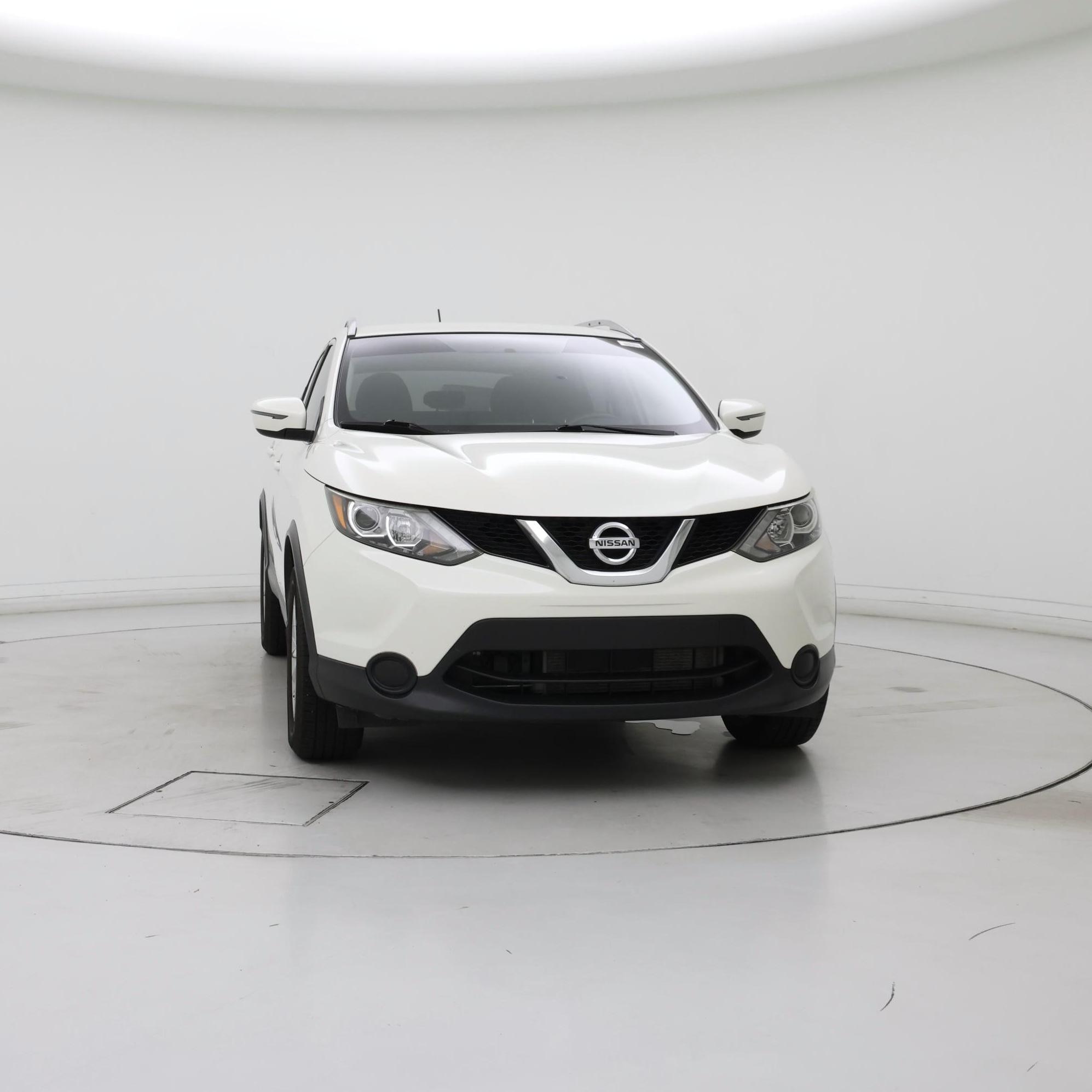 Thumbnail: 2017 Nissan Rogue Sport - 5